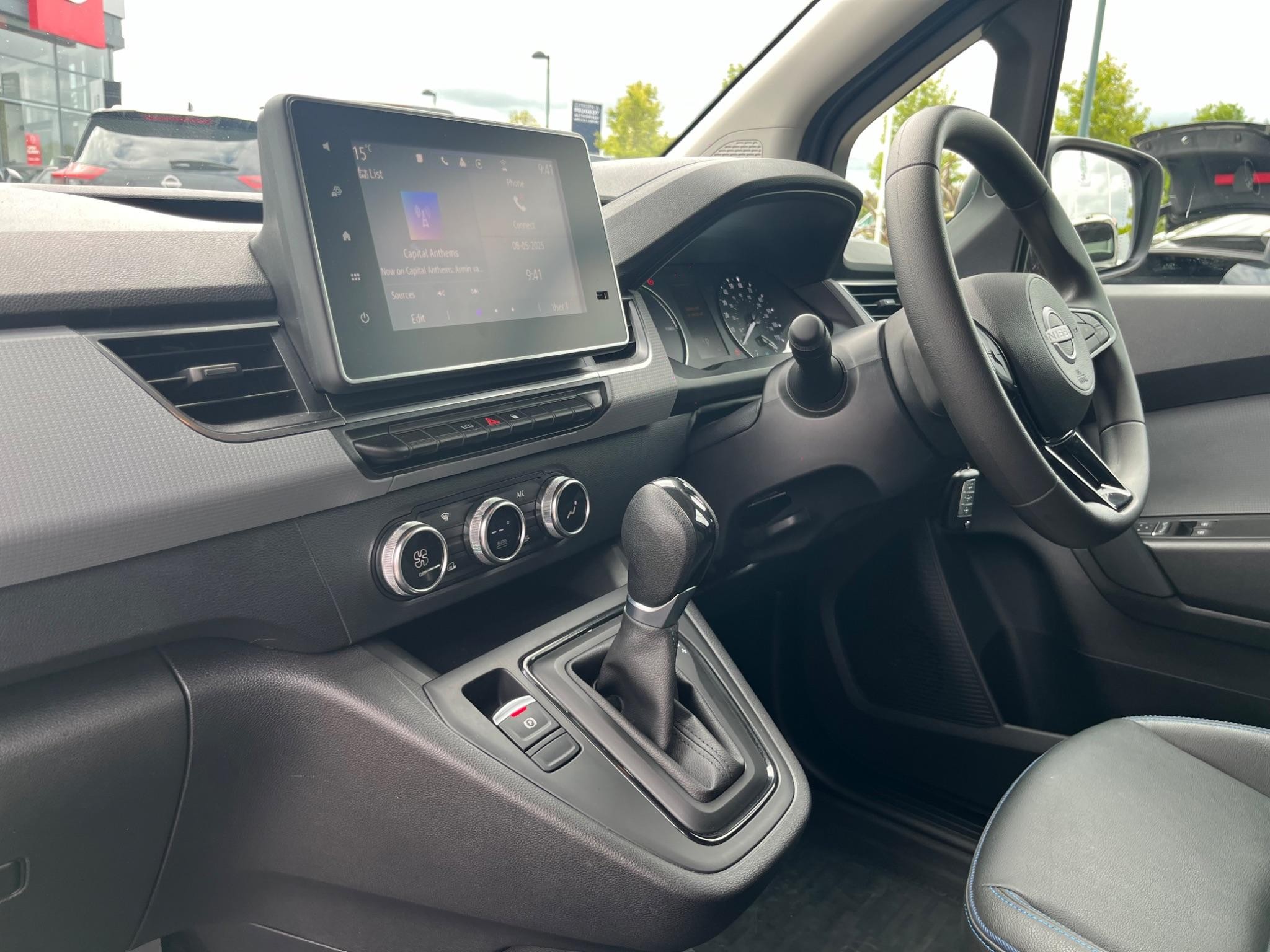 Nissan Townstar Image 21