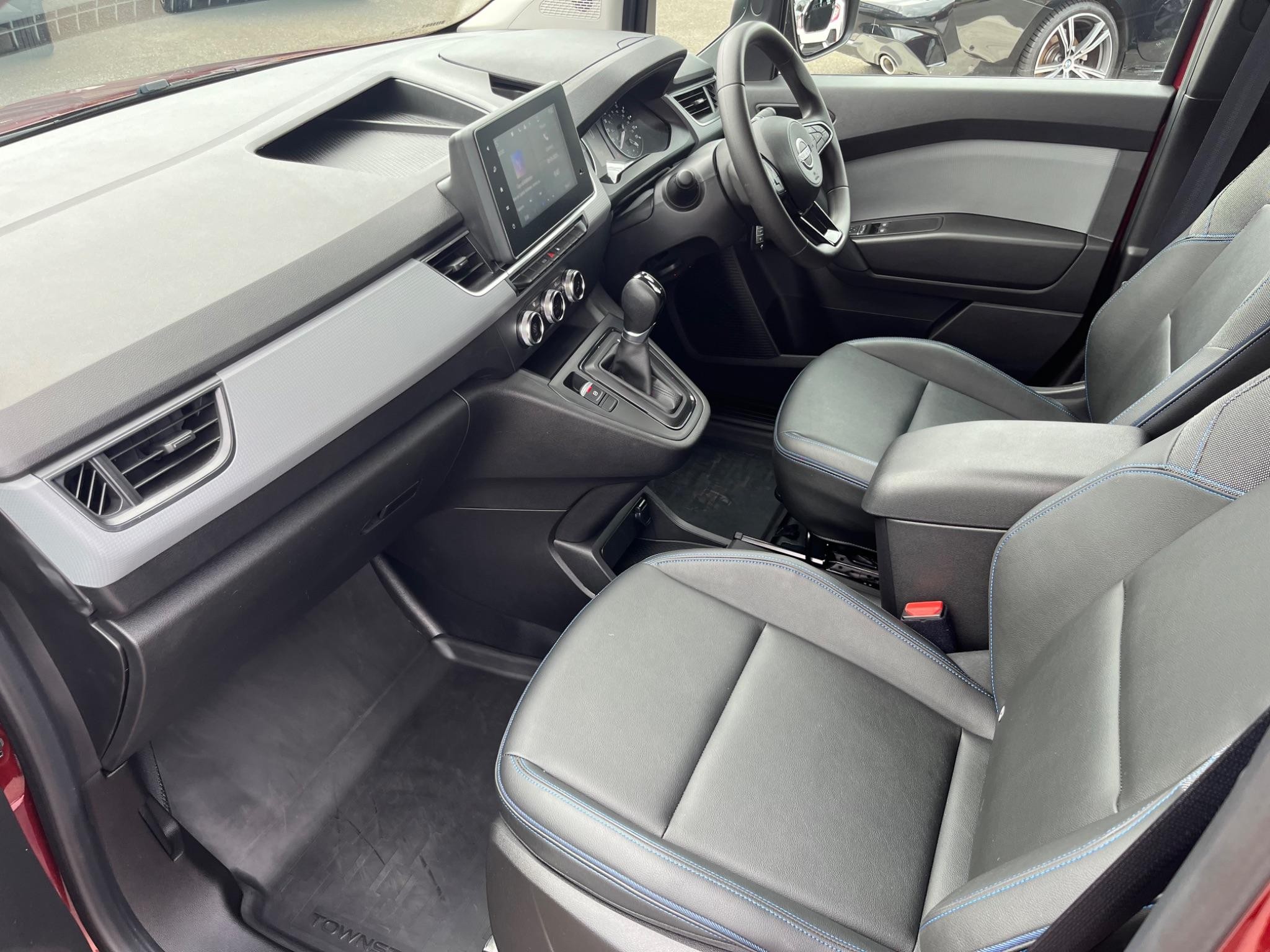 Nissan Townstar Image 23