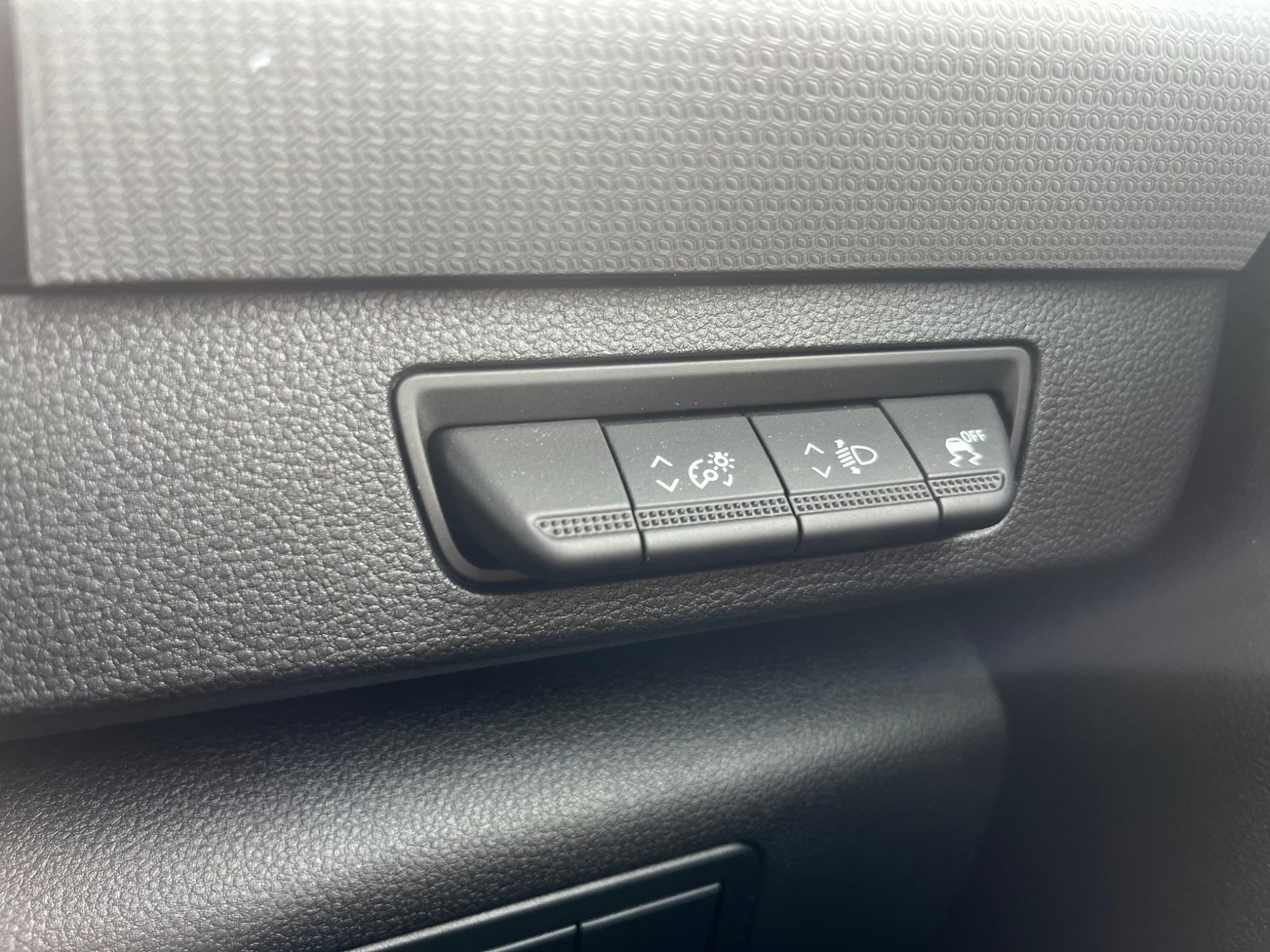 Nissan Townstar Image 34