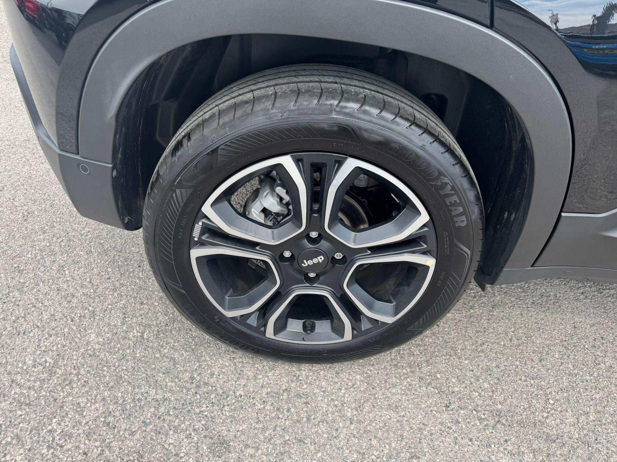 Jeep Avenger Image 9