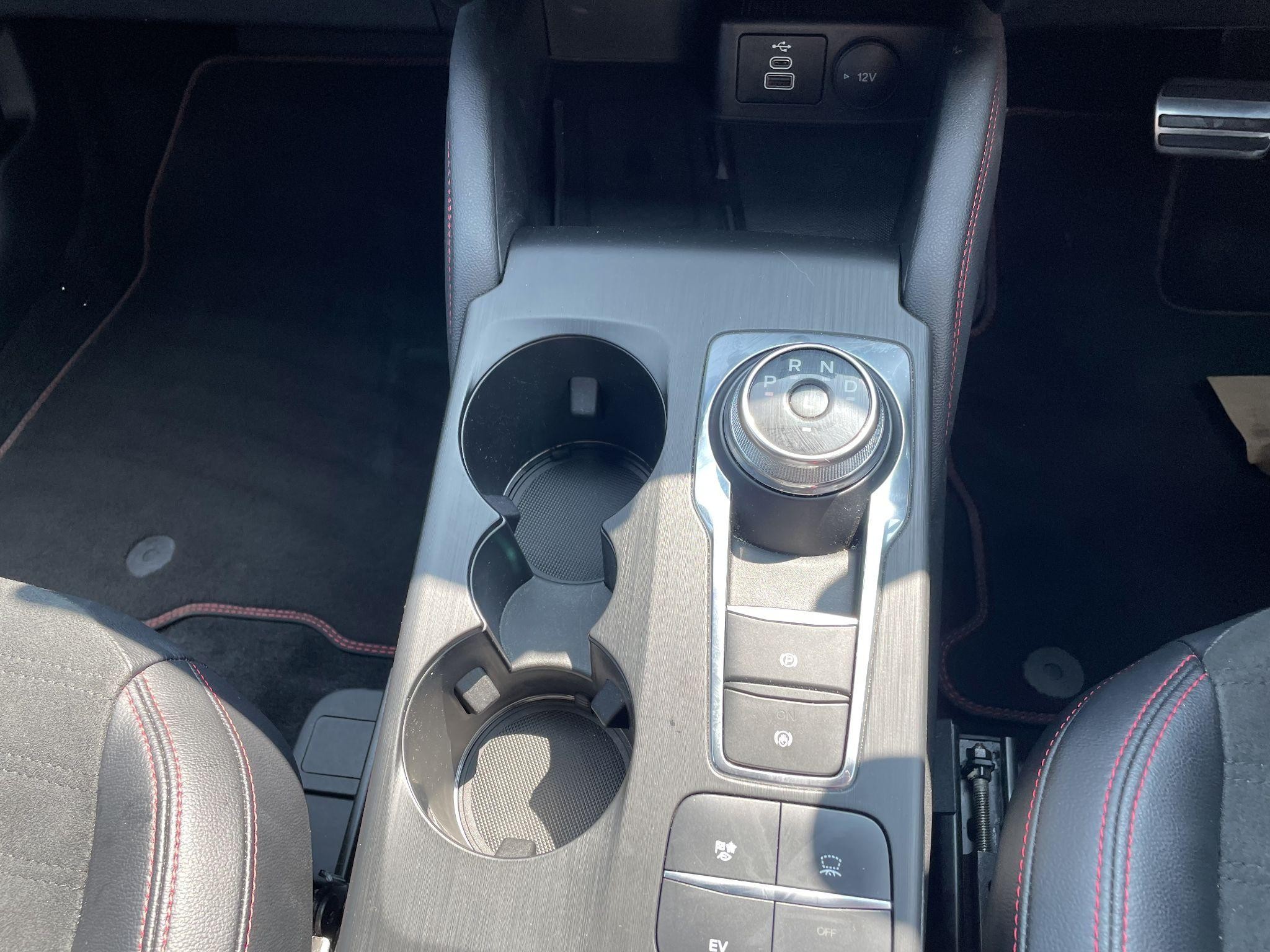 Ford Kuga Image 9