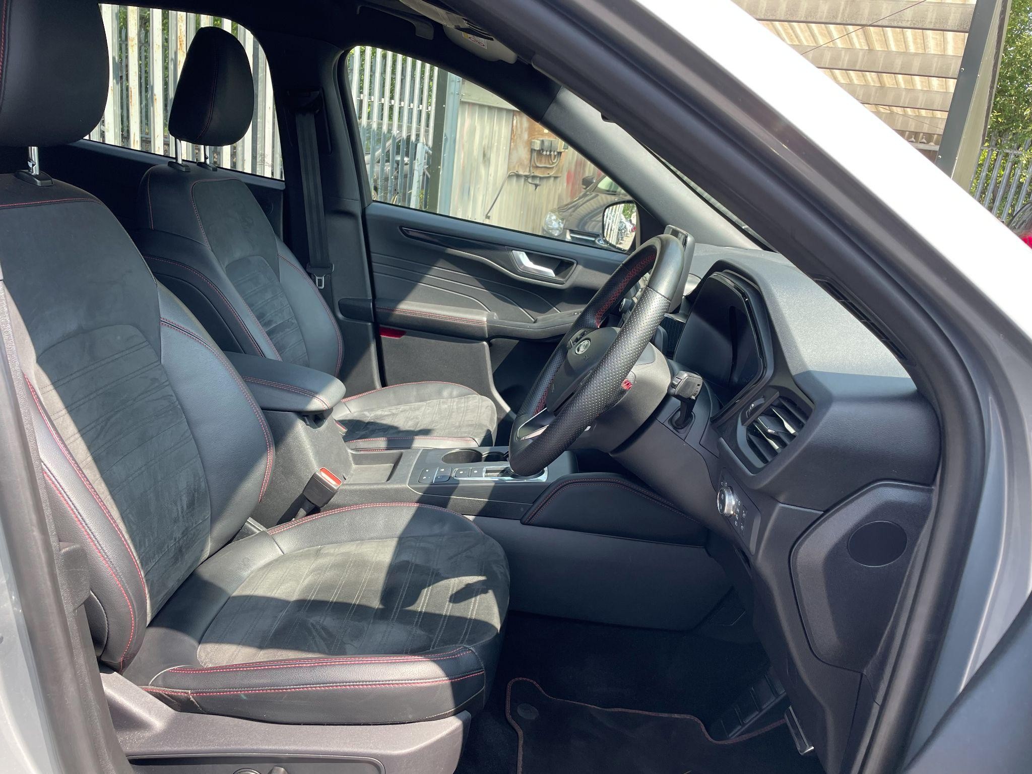 Ford Kuga Image 10