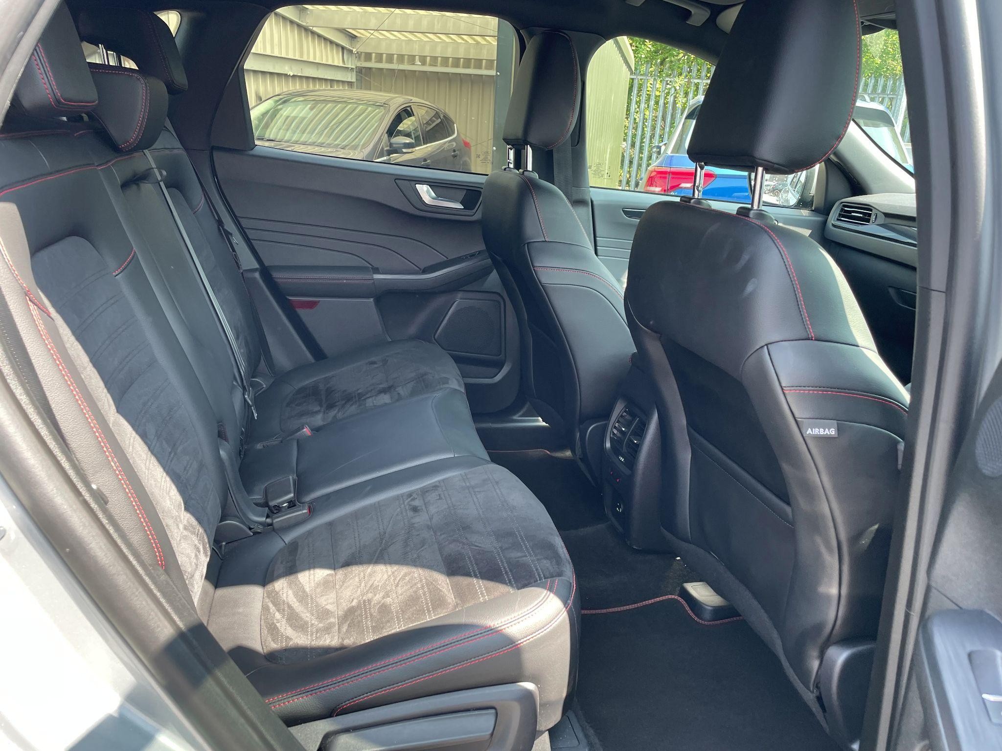 Ford Kuga Image 13