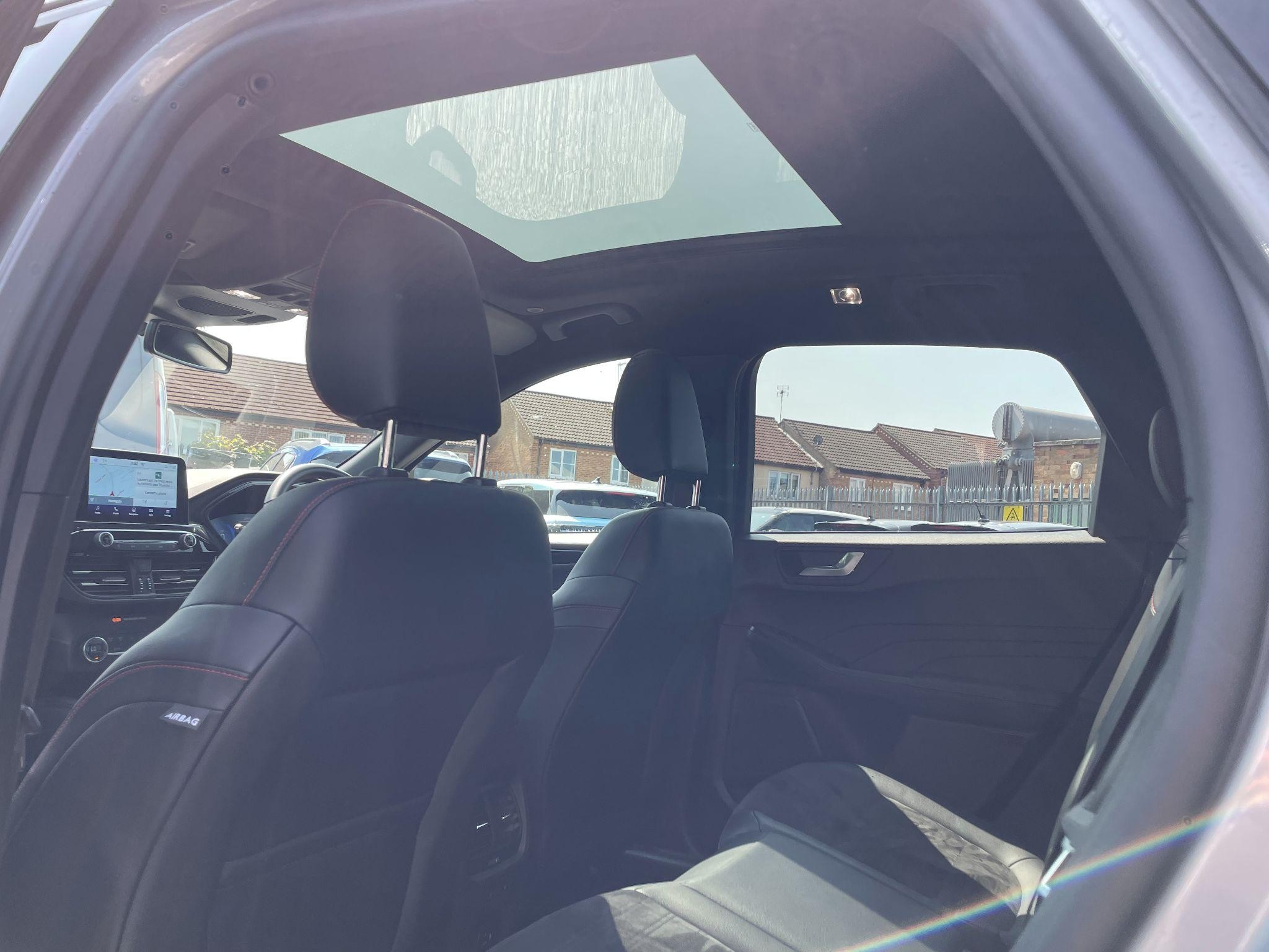Ford Kuga Image 17