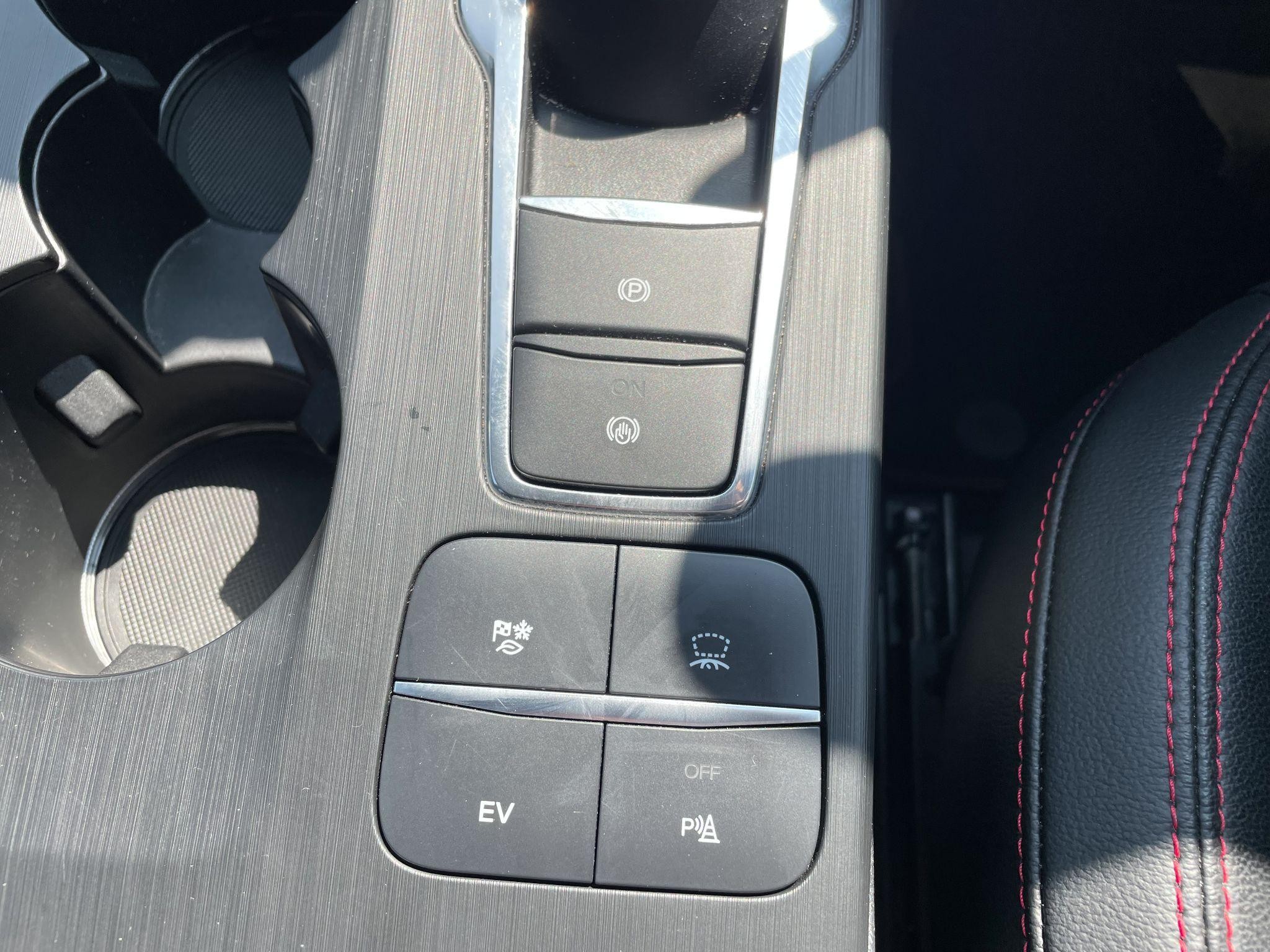 Ford Kuga Image 18