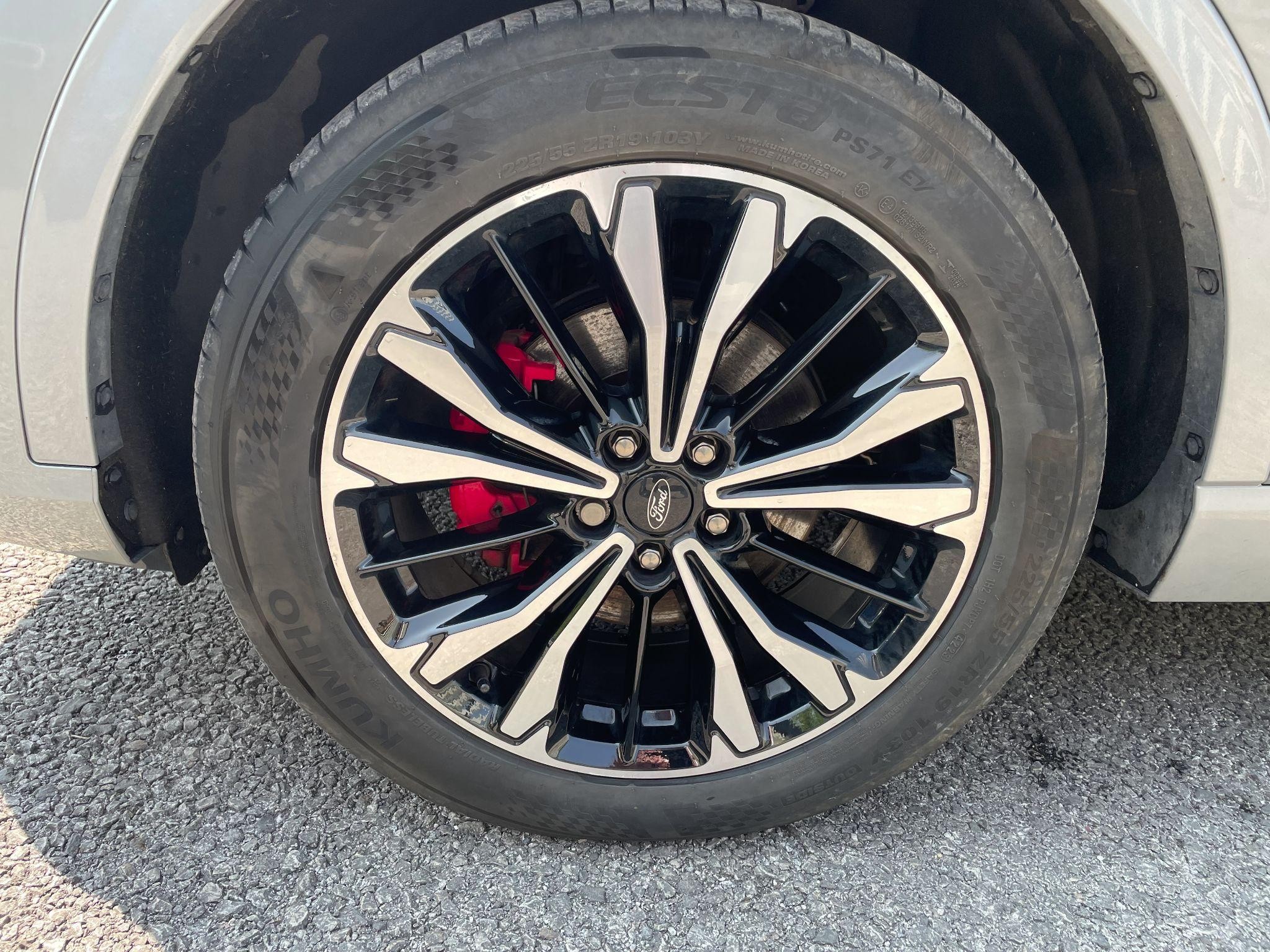 Ford Kuga Image 21