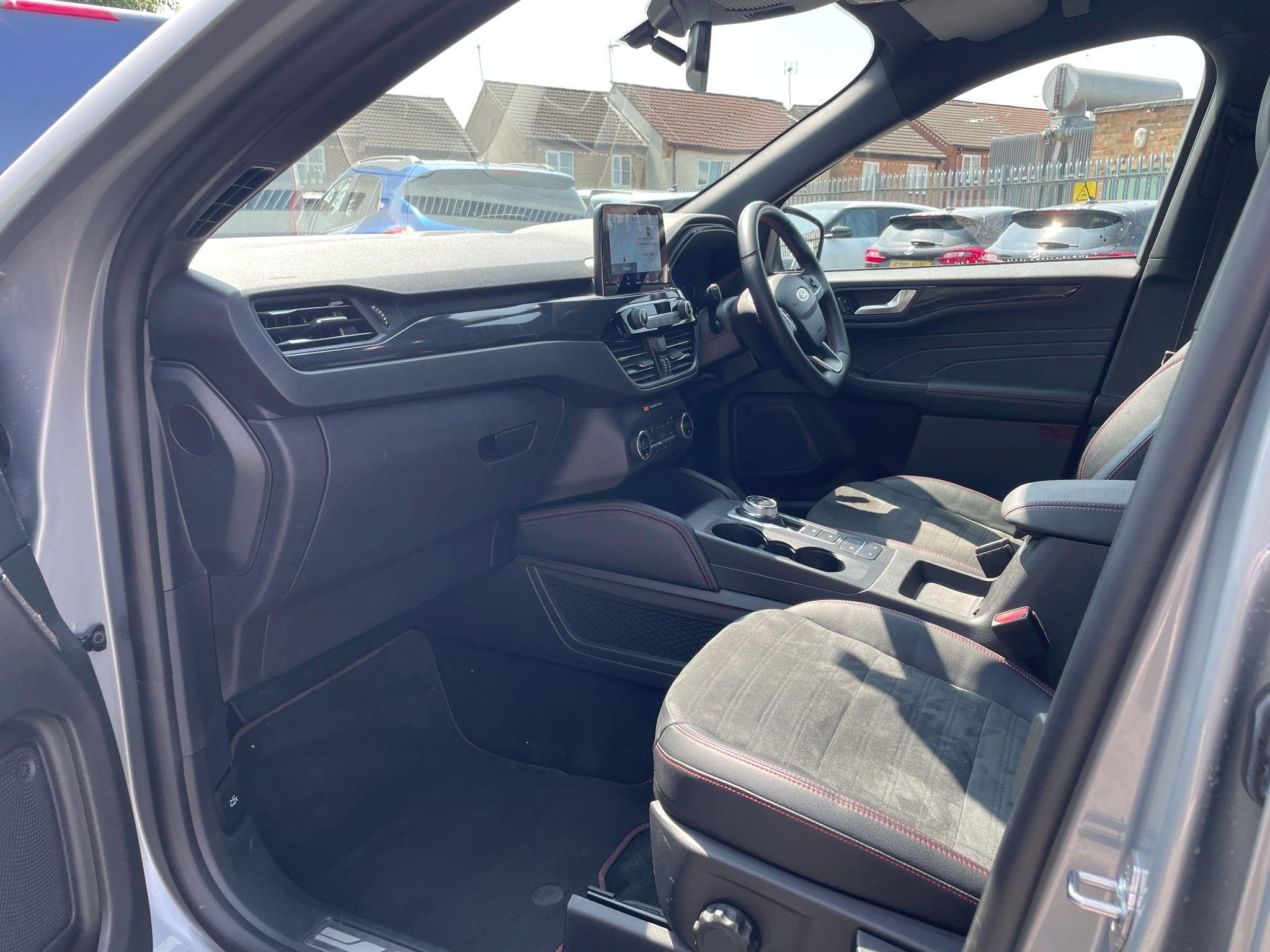 Ford Kuga Image 30