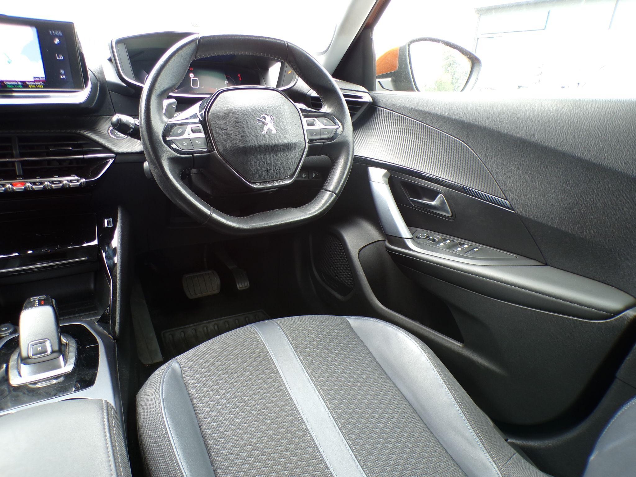 Peugeot 2008 Image 19
