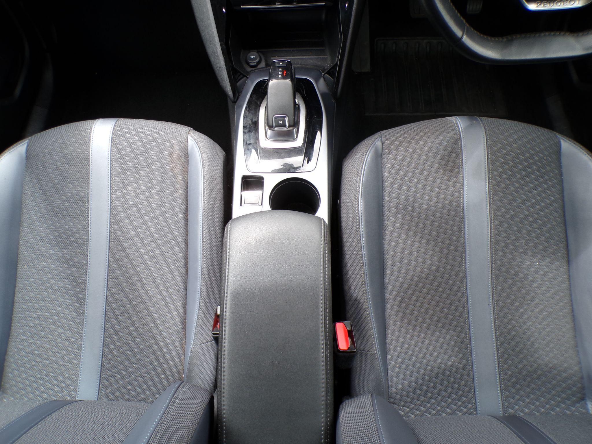 Peugeot 2008 Image 21