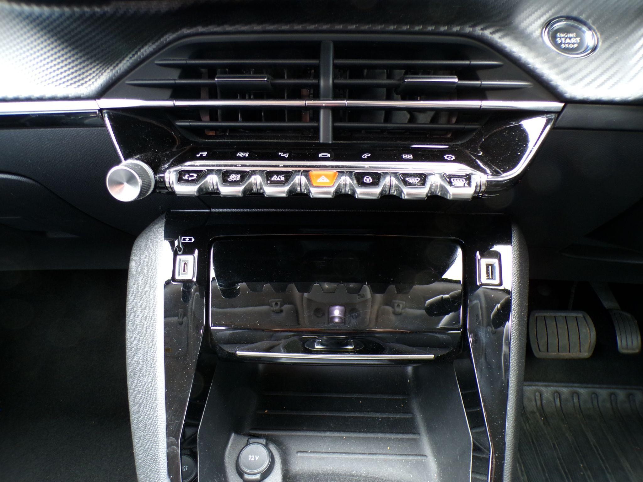 Peugeot 2008 Image 23
