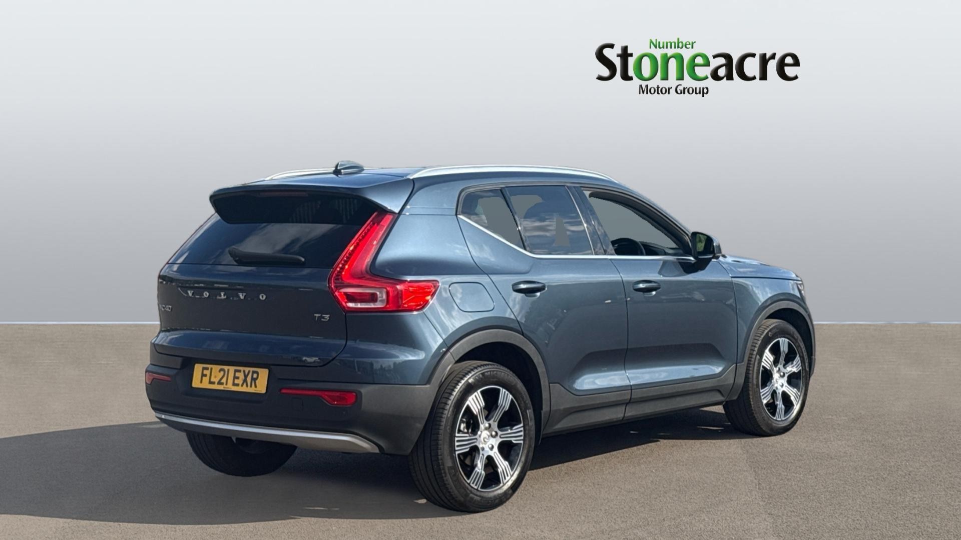 Volvo XC40 Image 2