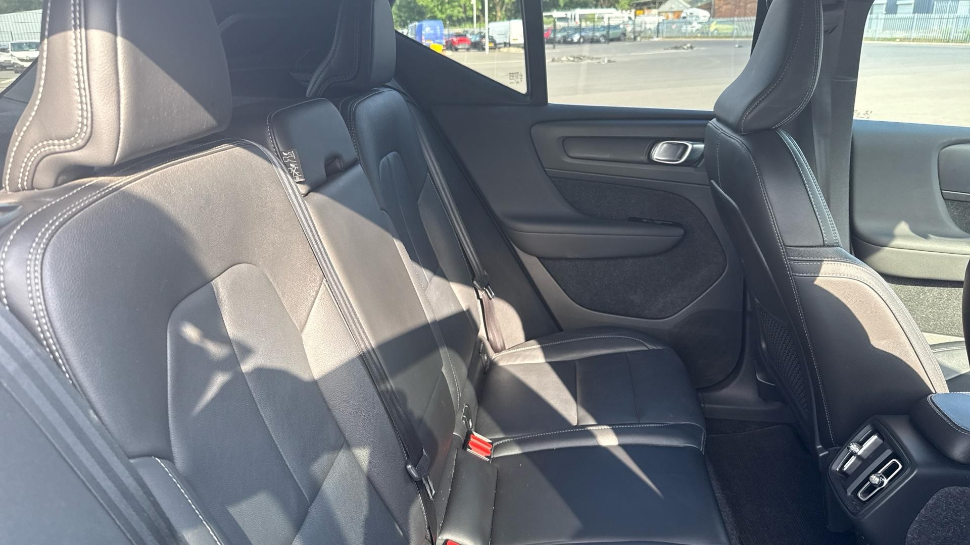 Volvo XC40 Image 6