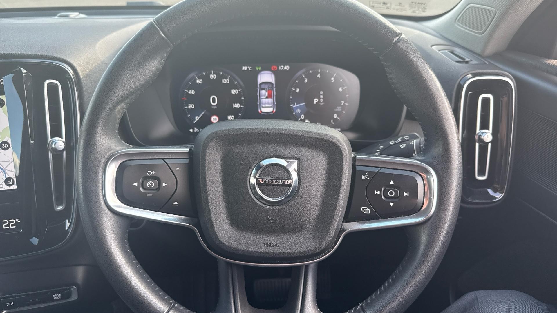 Volvo XC40 Image 10