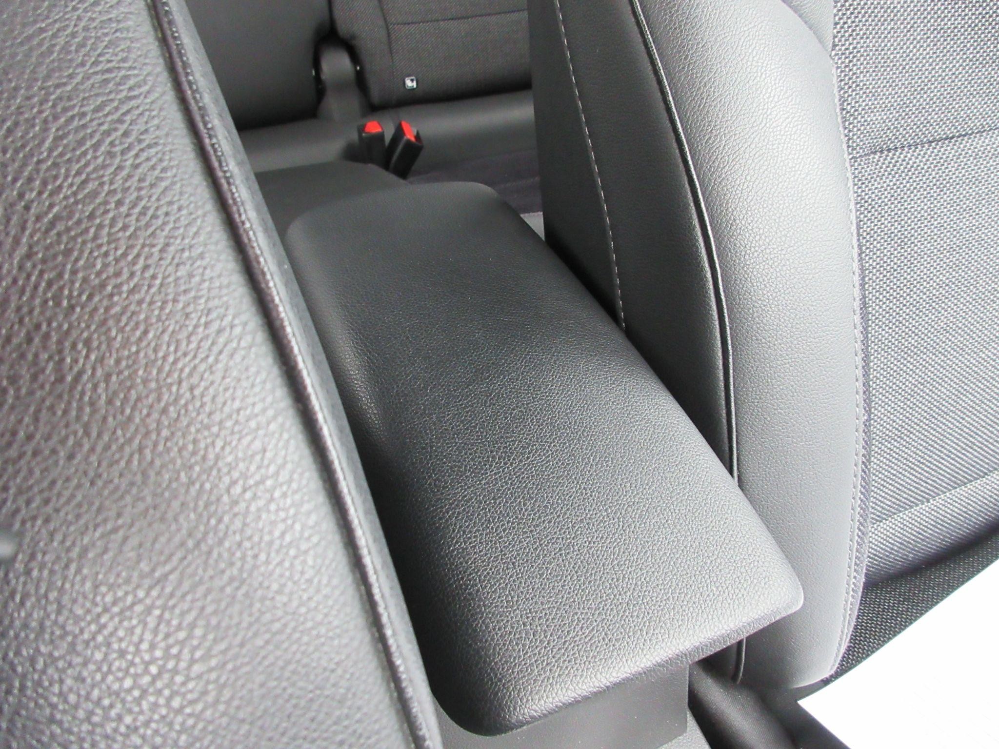 Renault Captur Image 13