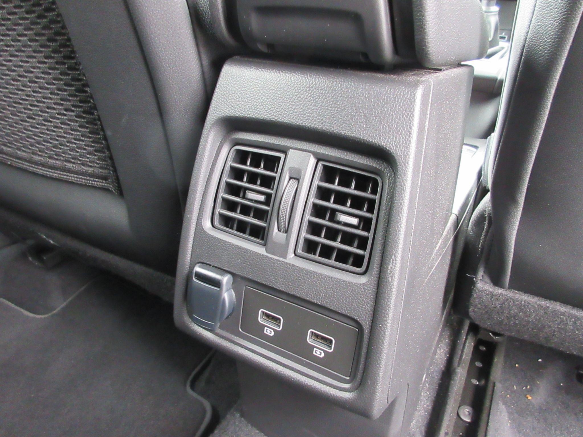 Renault Captur Image 14