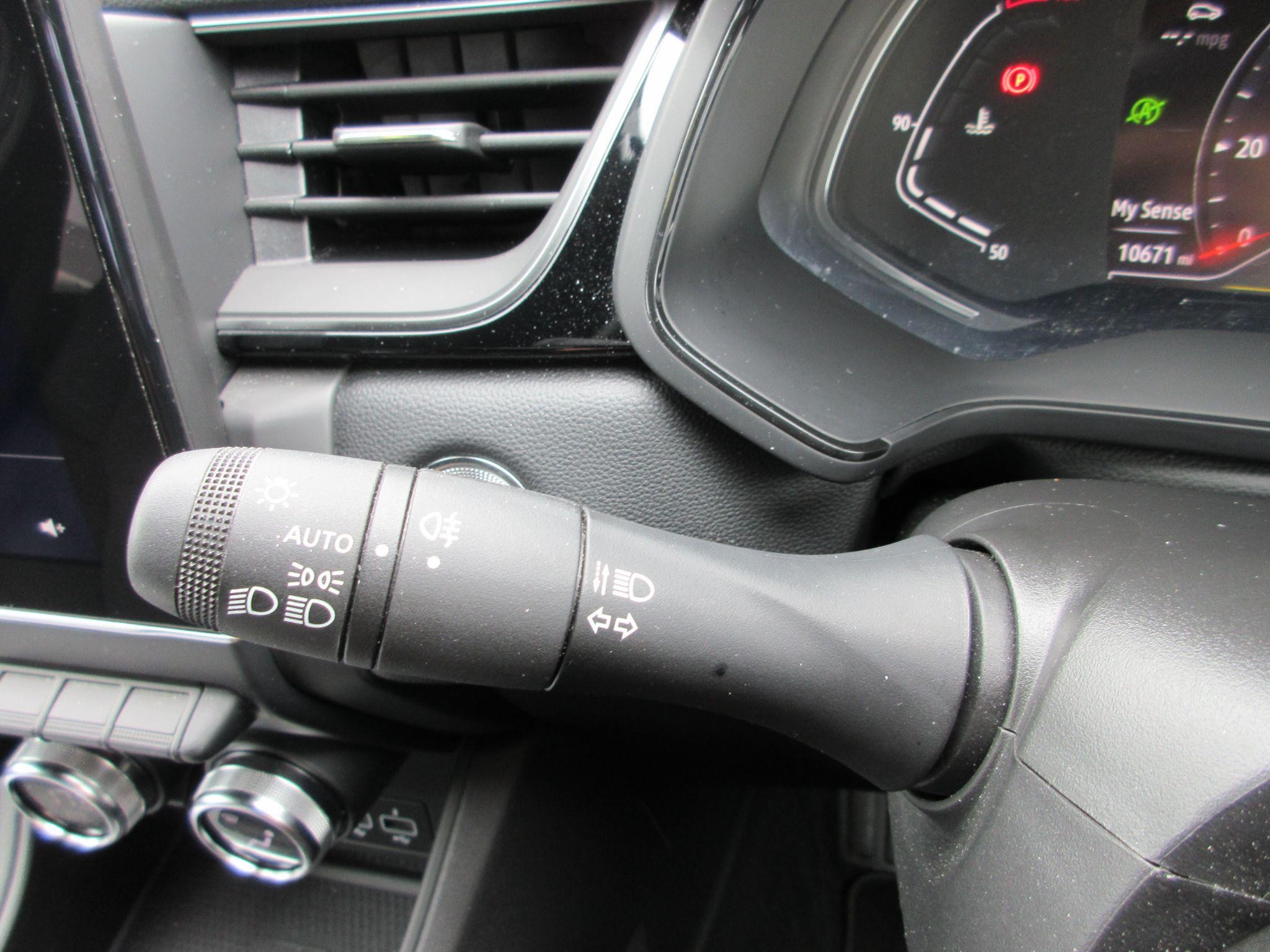 Renault Captur Image 38