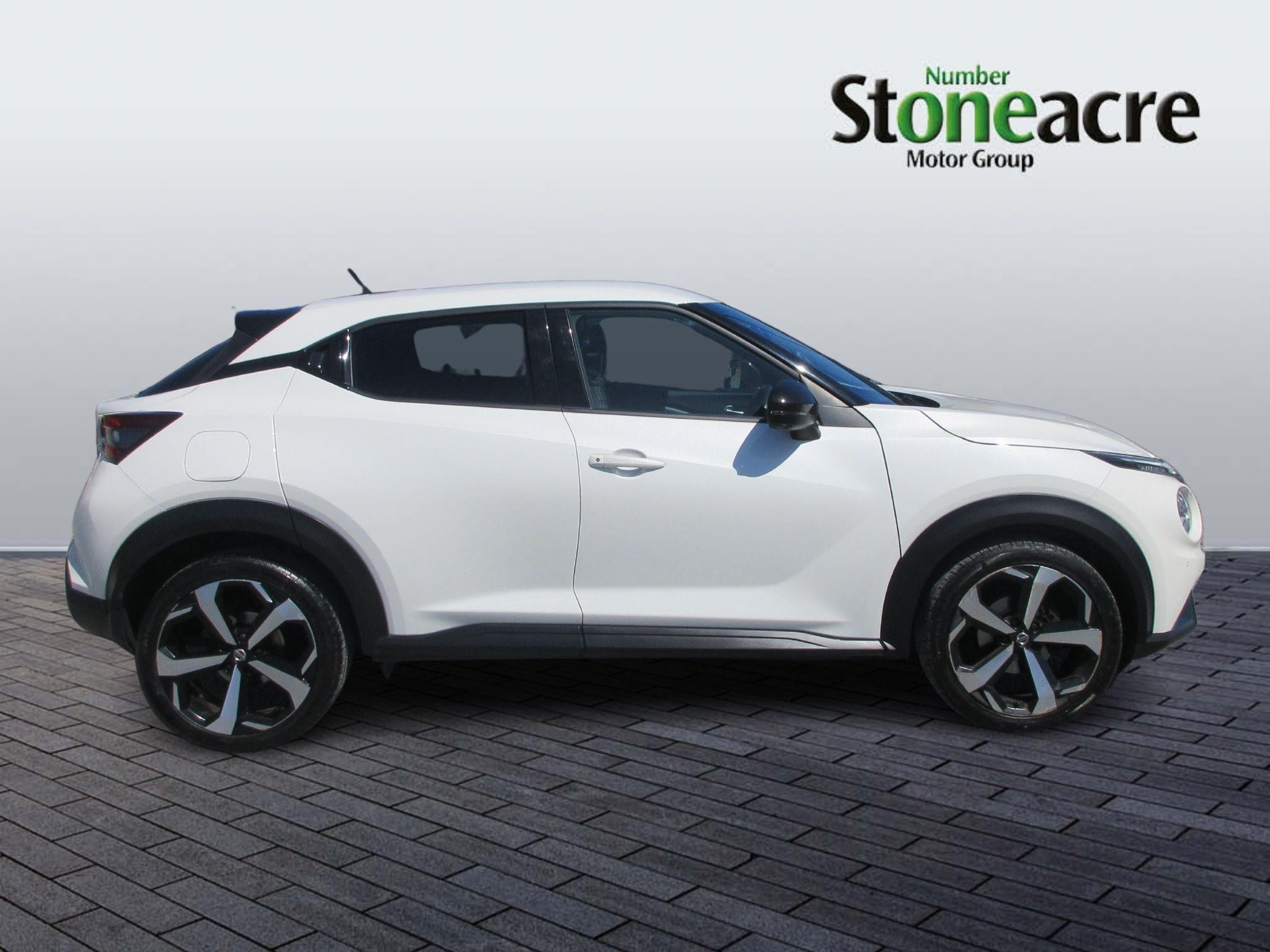Nissan Juke Image 2