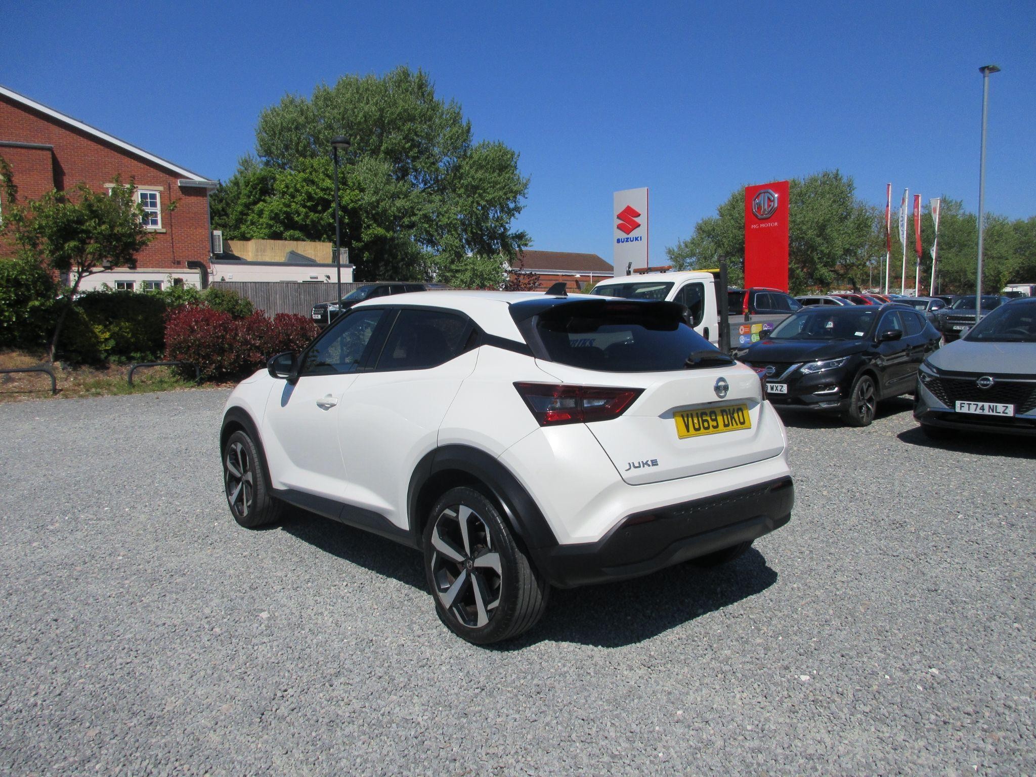 Nissan Juke Image 12