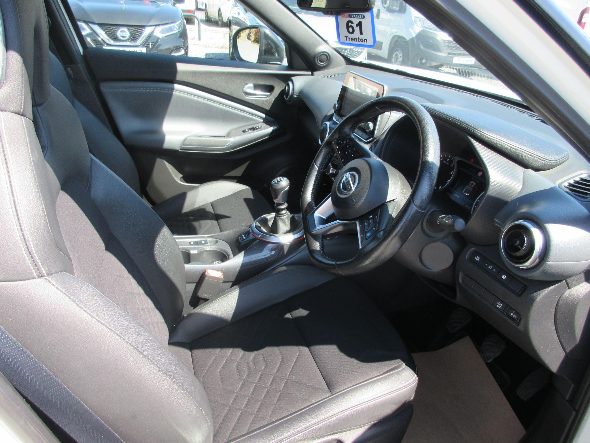 Nissan Juke Image 18