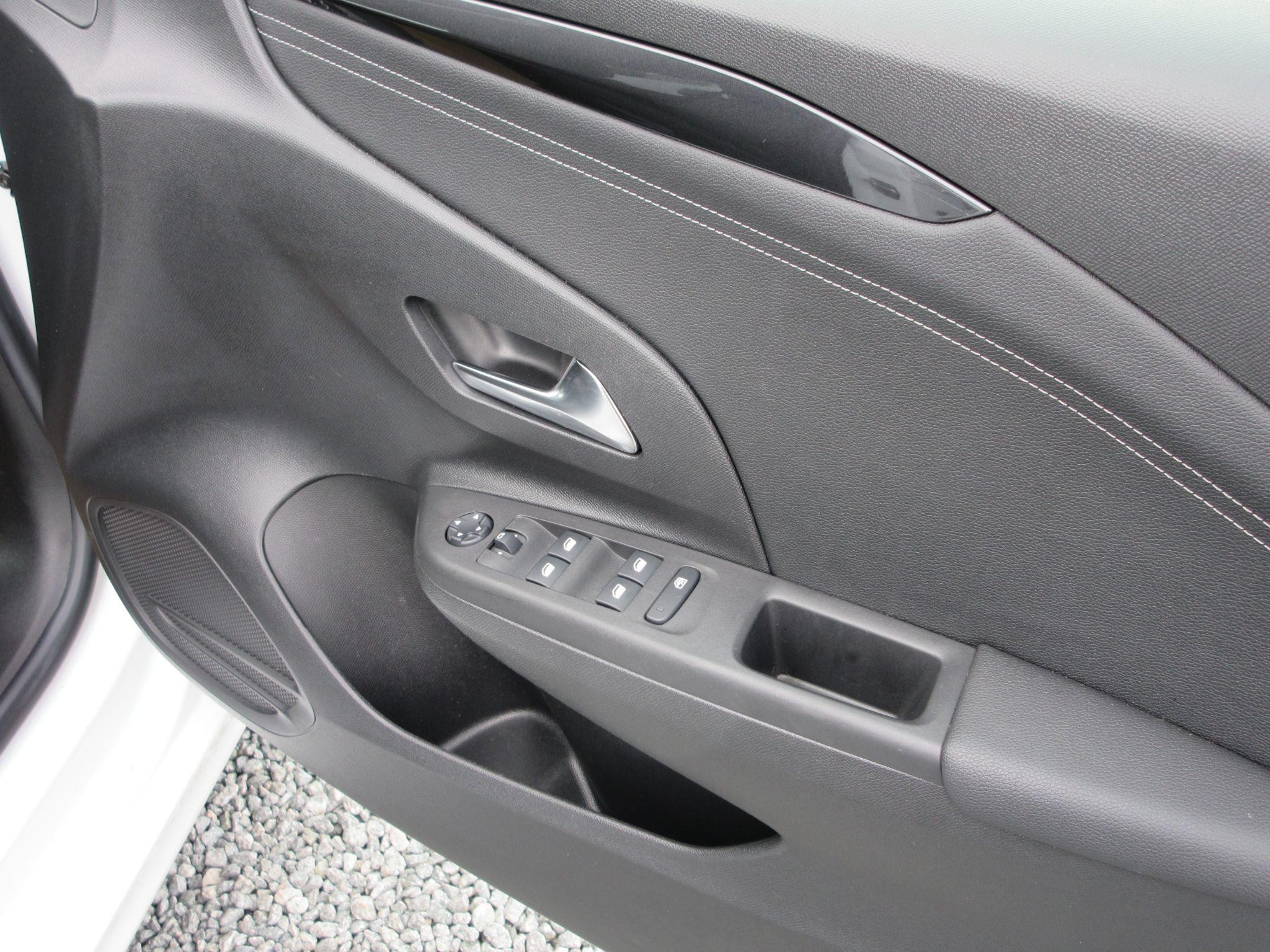Vauxhall Corsa Image 22
