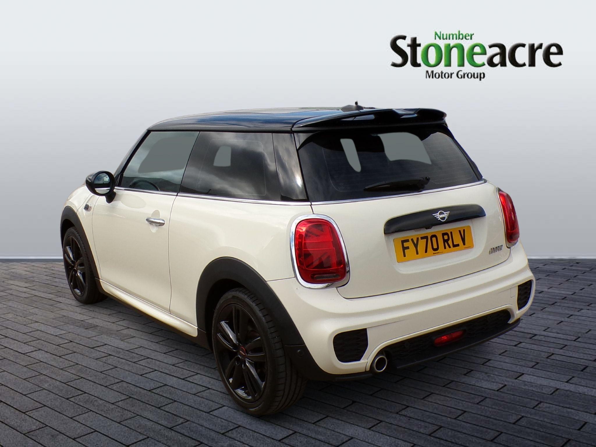 MINI Hatch Image 5