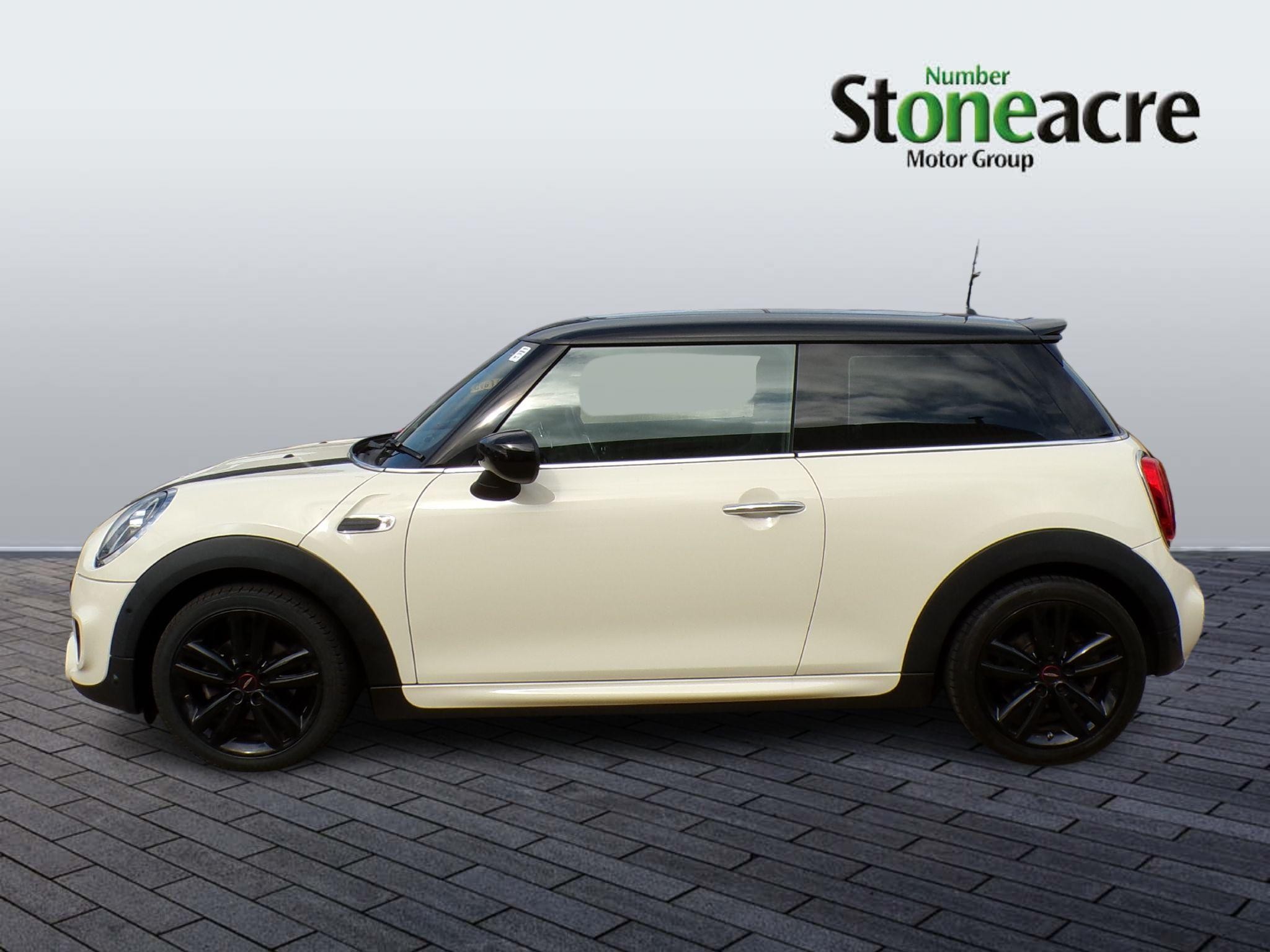 MINI Hatch Image 6