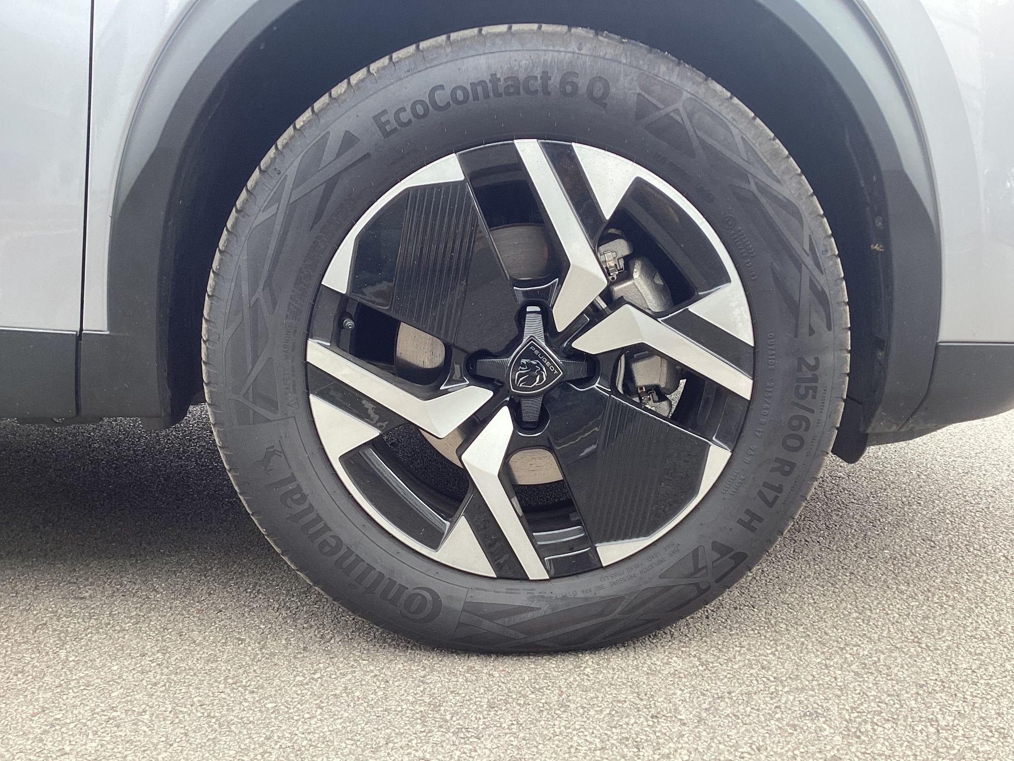 Peugeot E-2008 Image 9