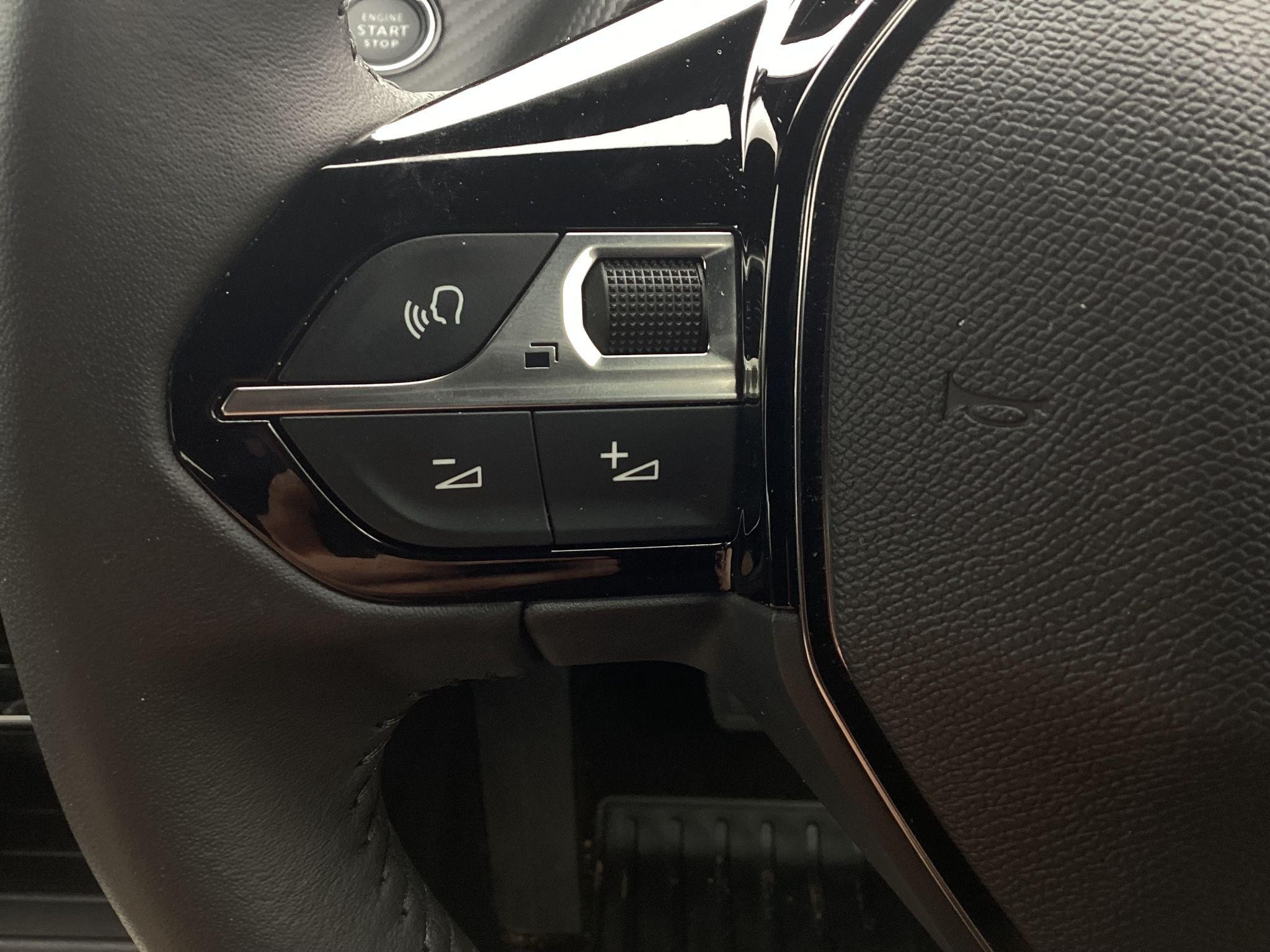 Peugeot E-2008 Image 18