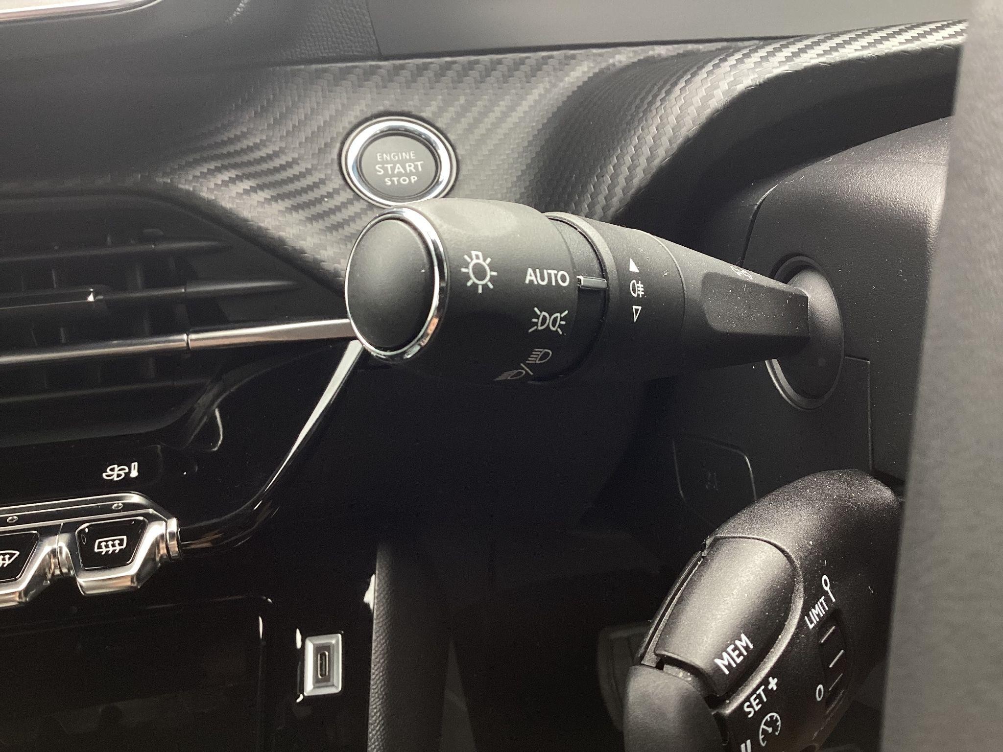Peugeot E-2008 Image 20