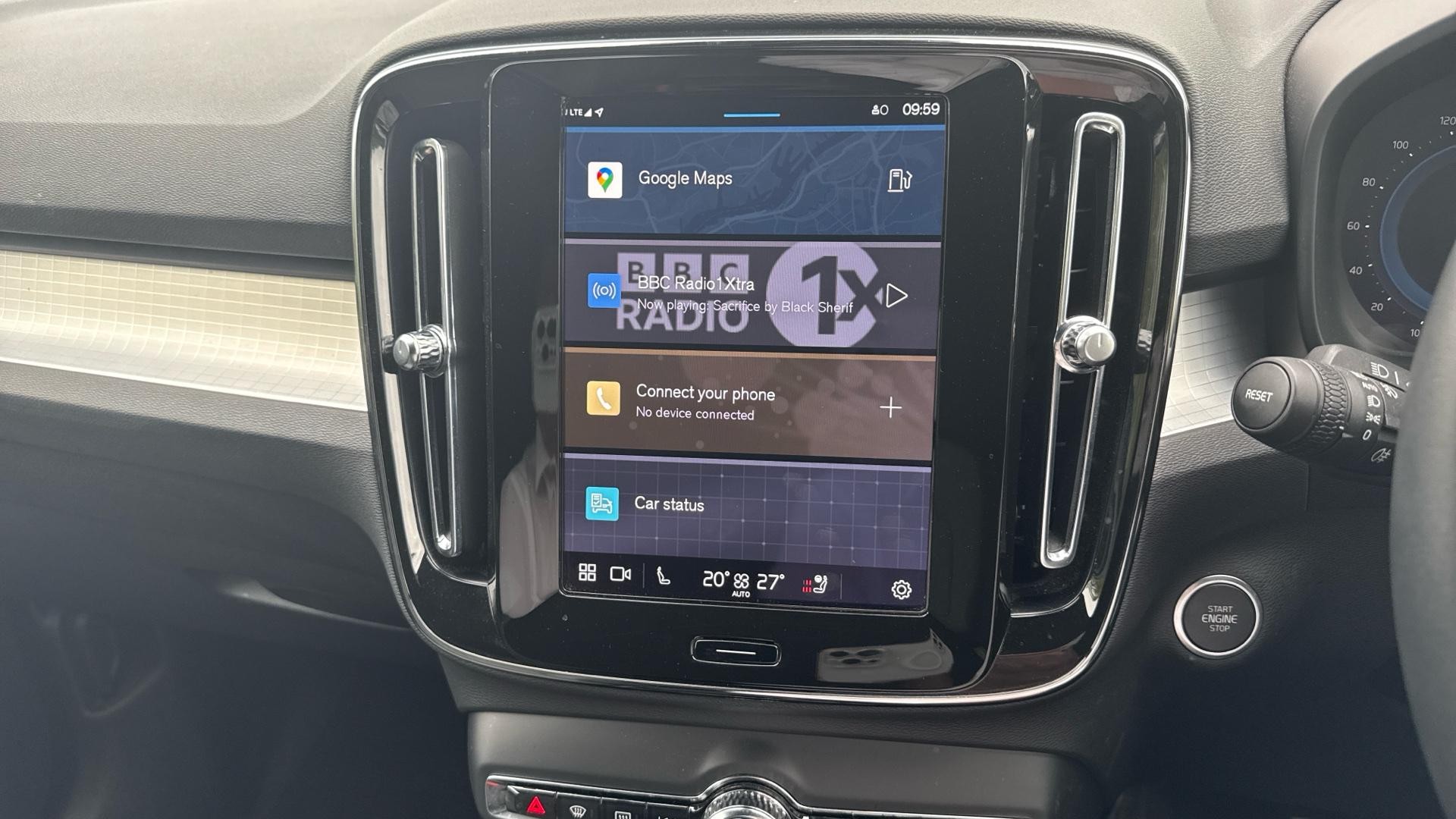 Volvo XC40 Image 13
