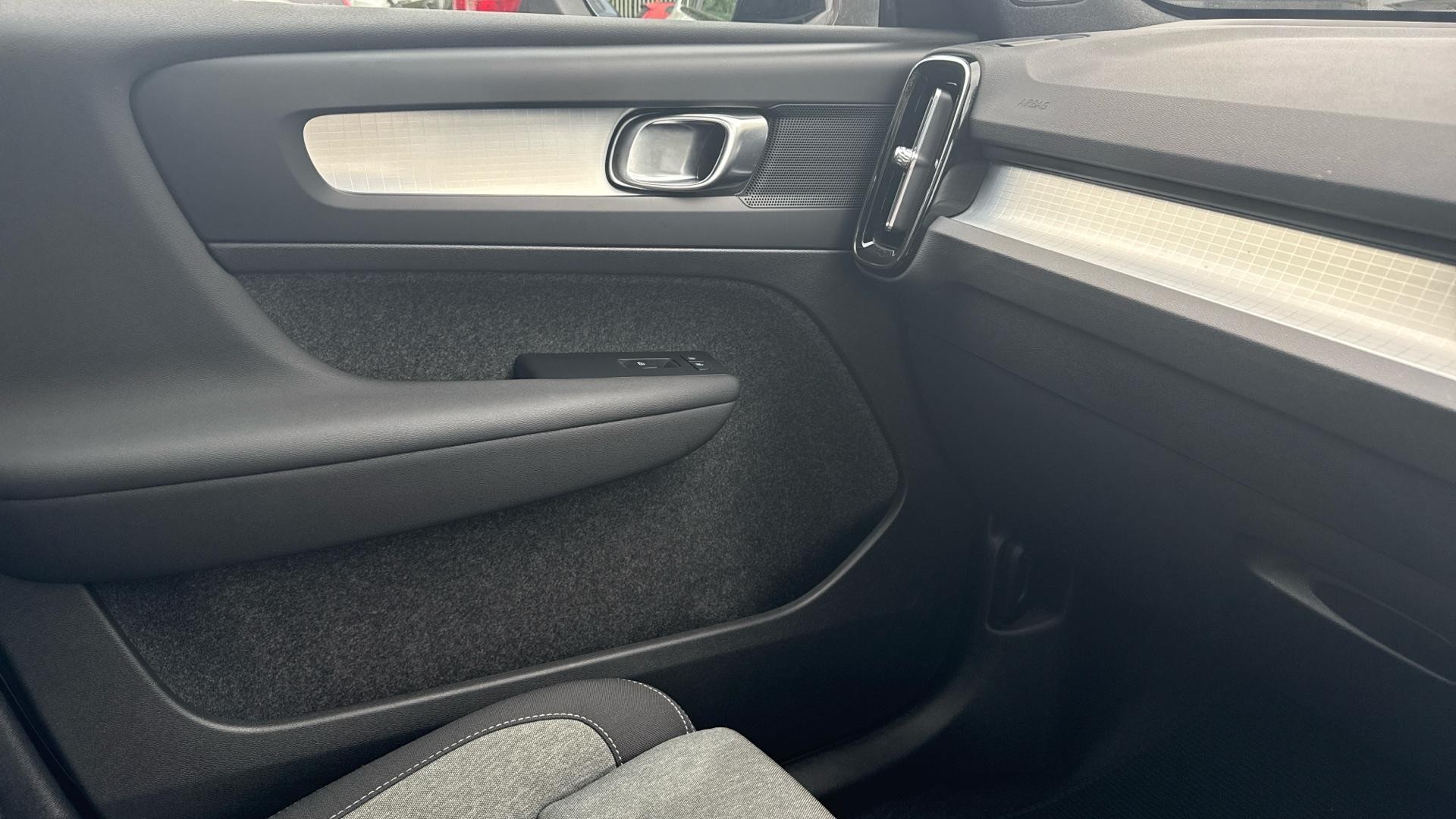 Volvo XC40 Image 38