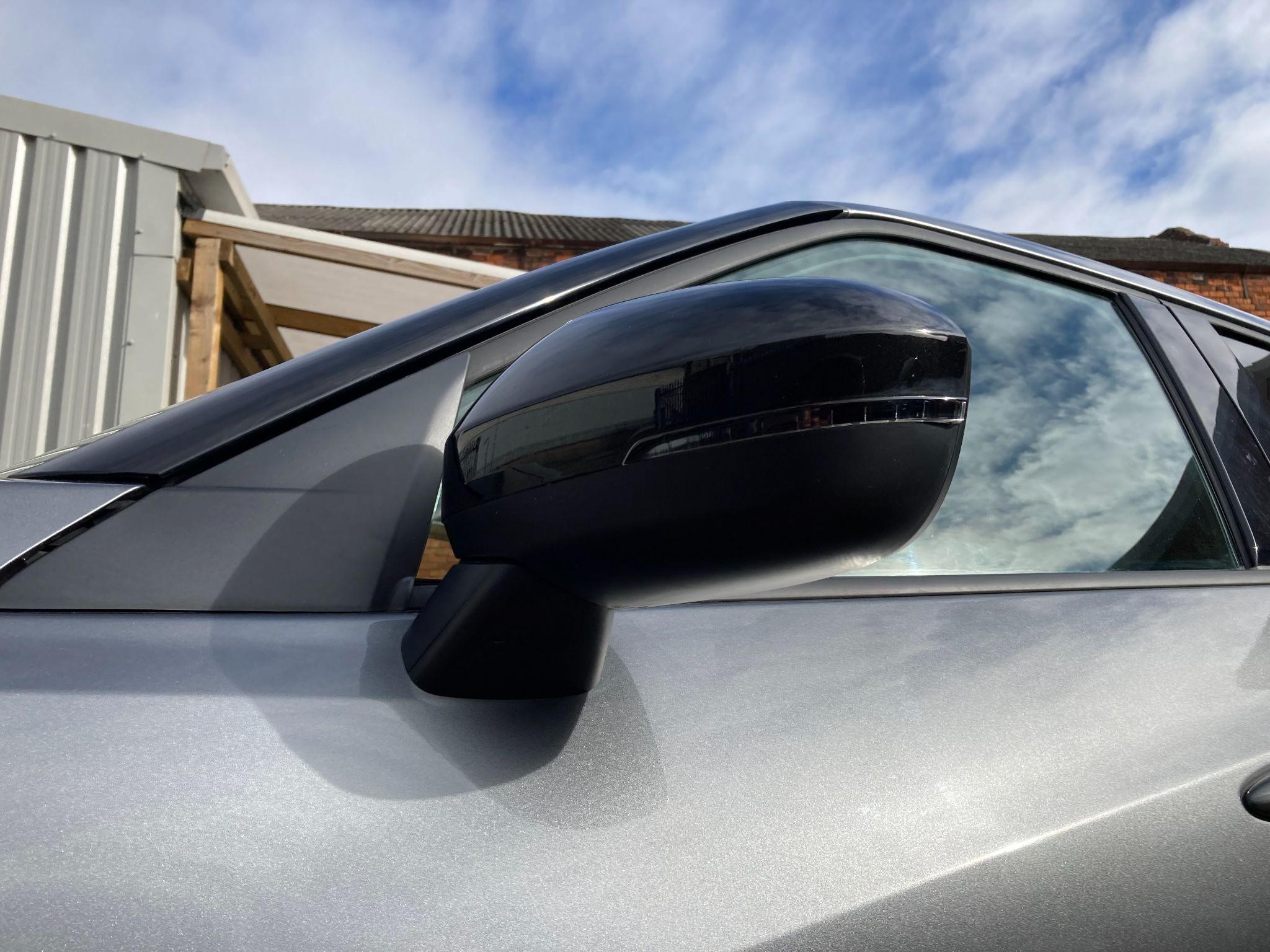 Nissan Juke Image 10