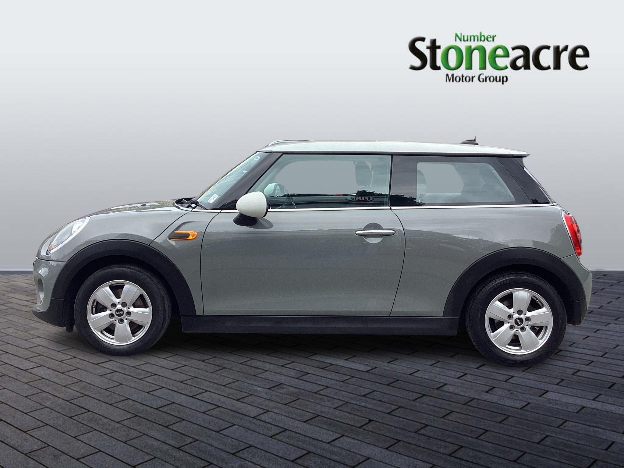MINI Hatch Image 6