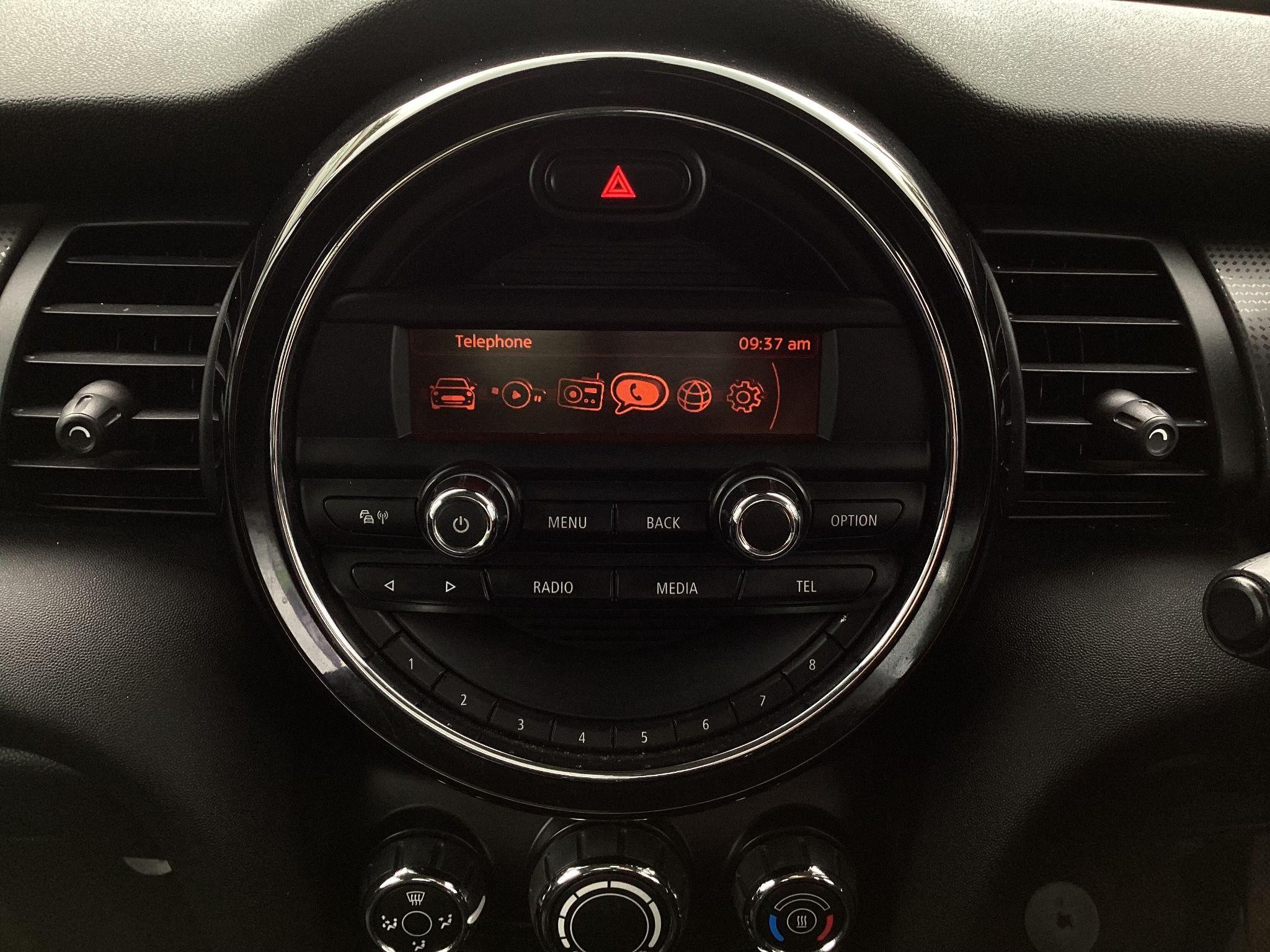 MINI Hatch Image 25
