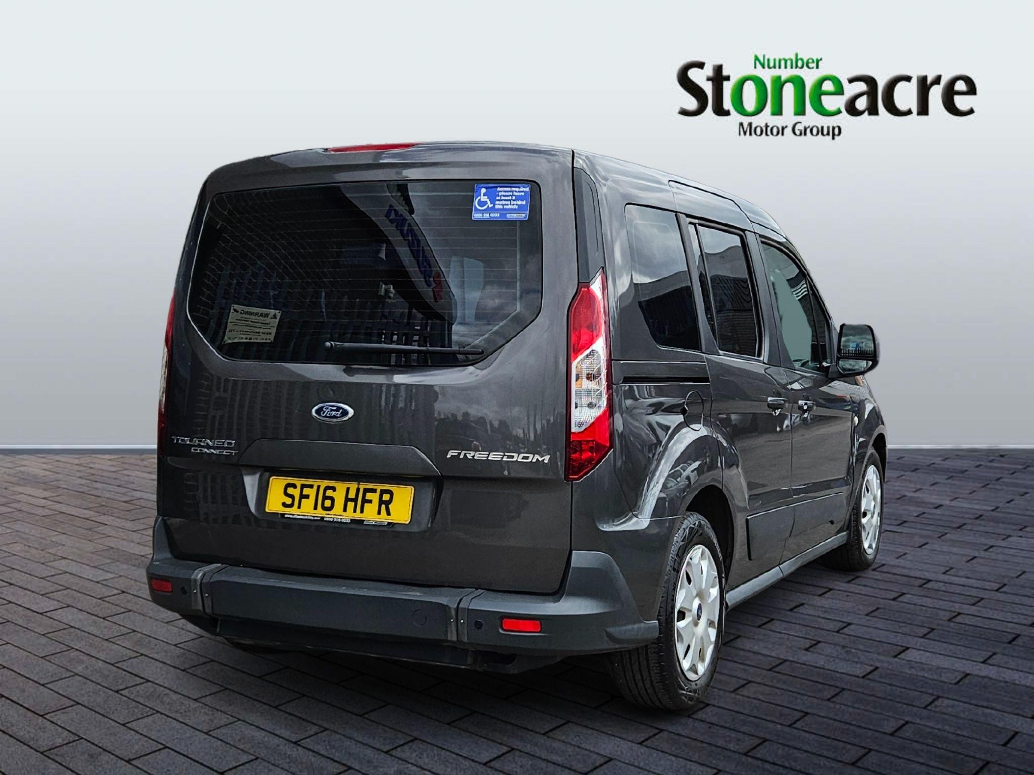 Ford Tourneo Connect Image 3