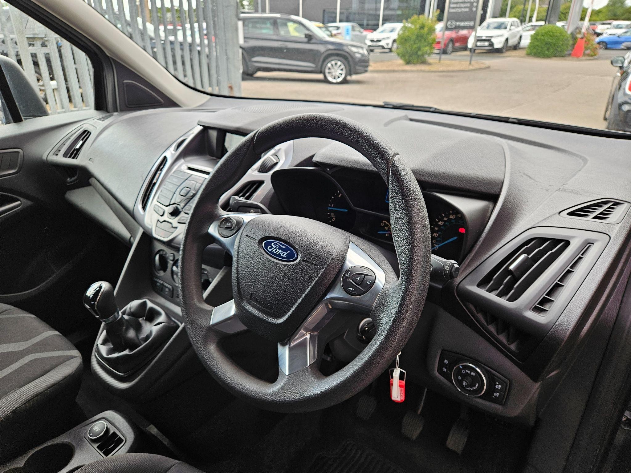 Ford Tourneo Connect Image 12