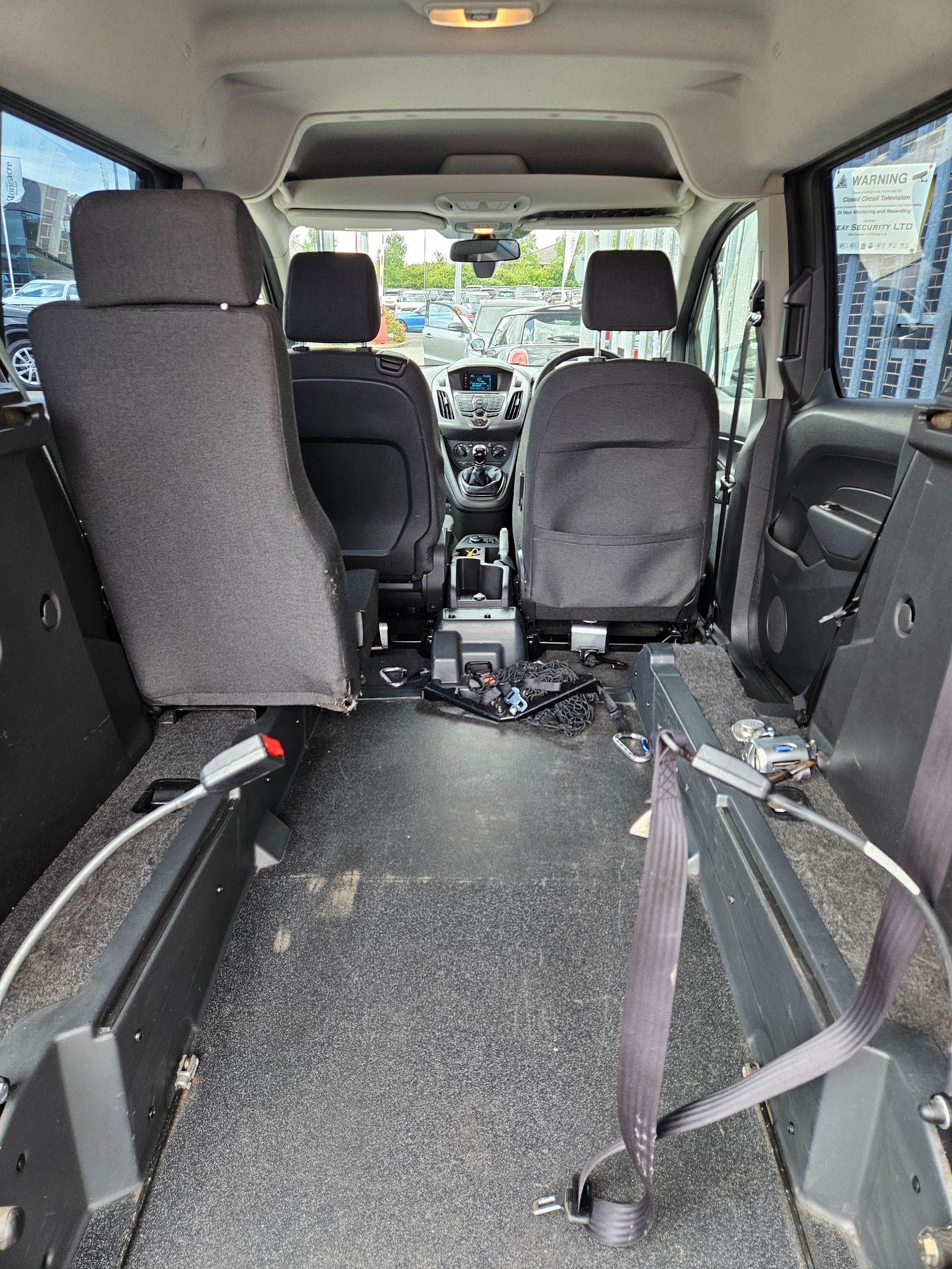 Ford Tourneo Connect Image 19