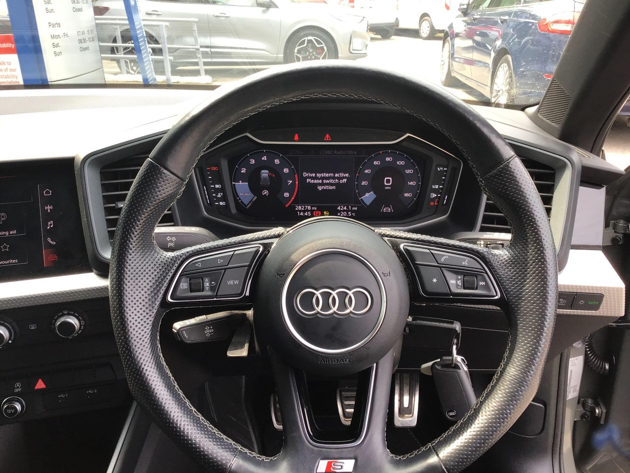 Audi A1 Image 12