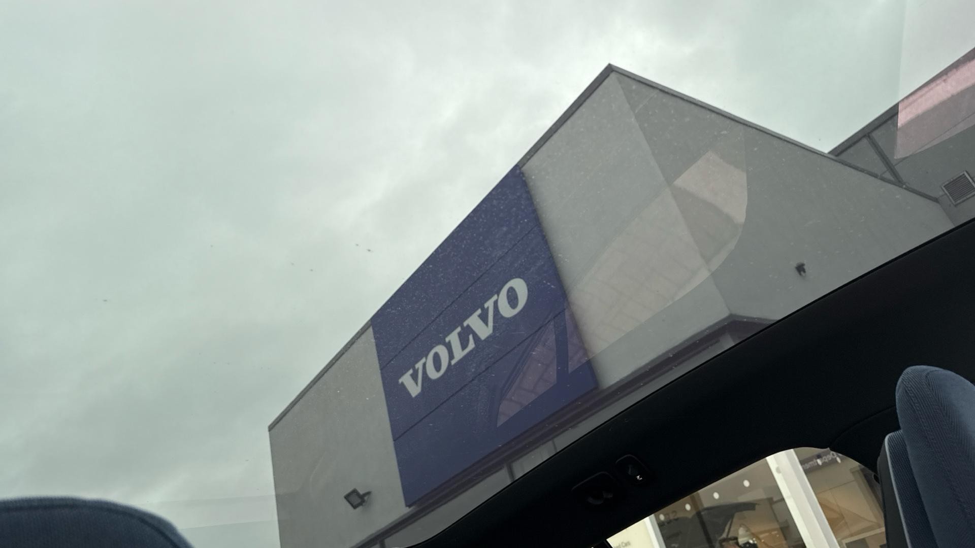 Volvo EX30 Image 24