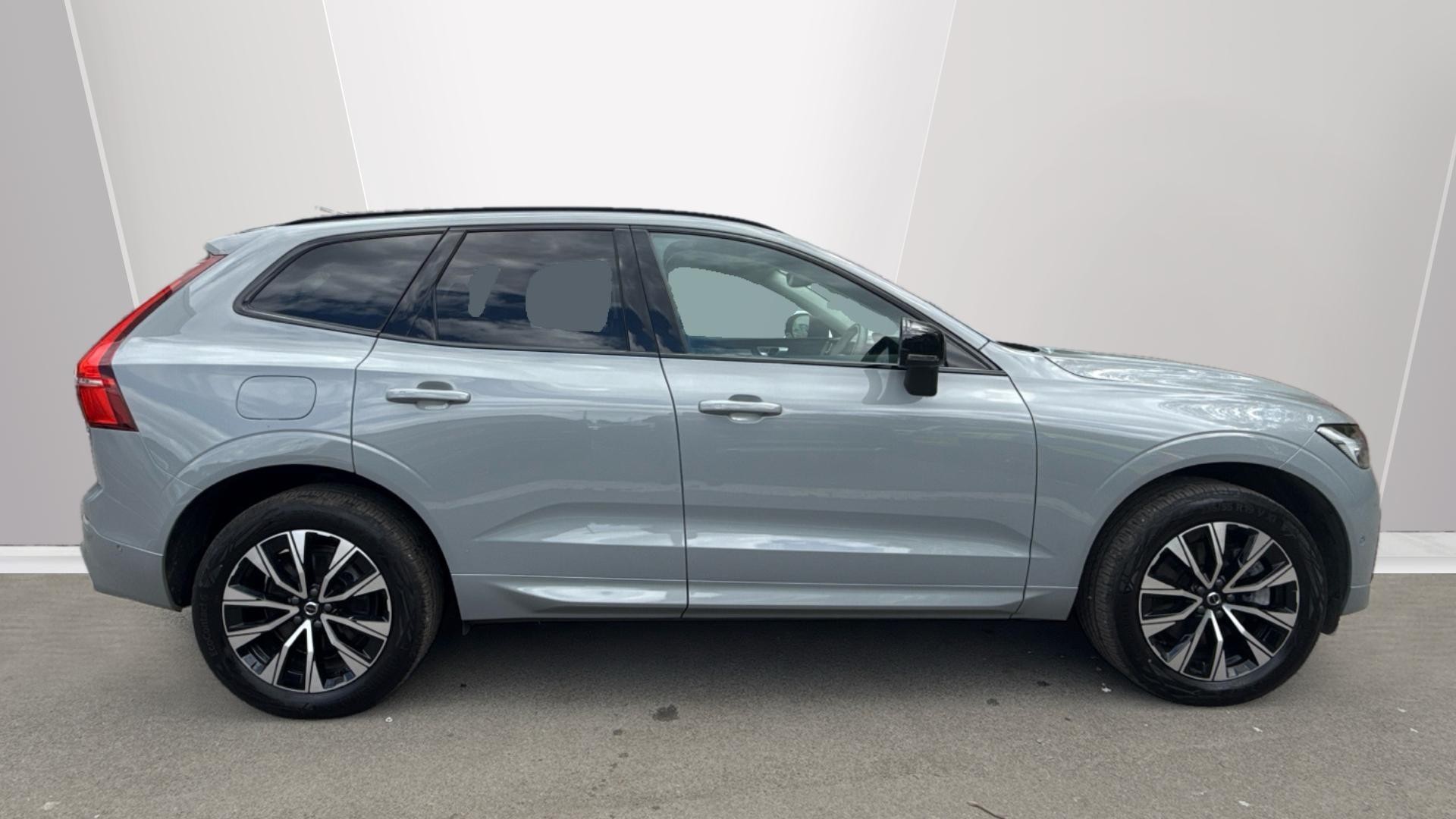 Volvo XC60 Image 3