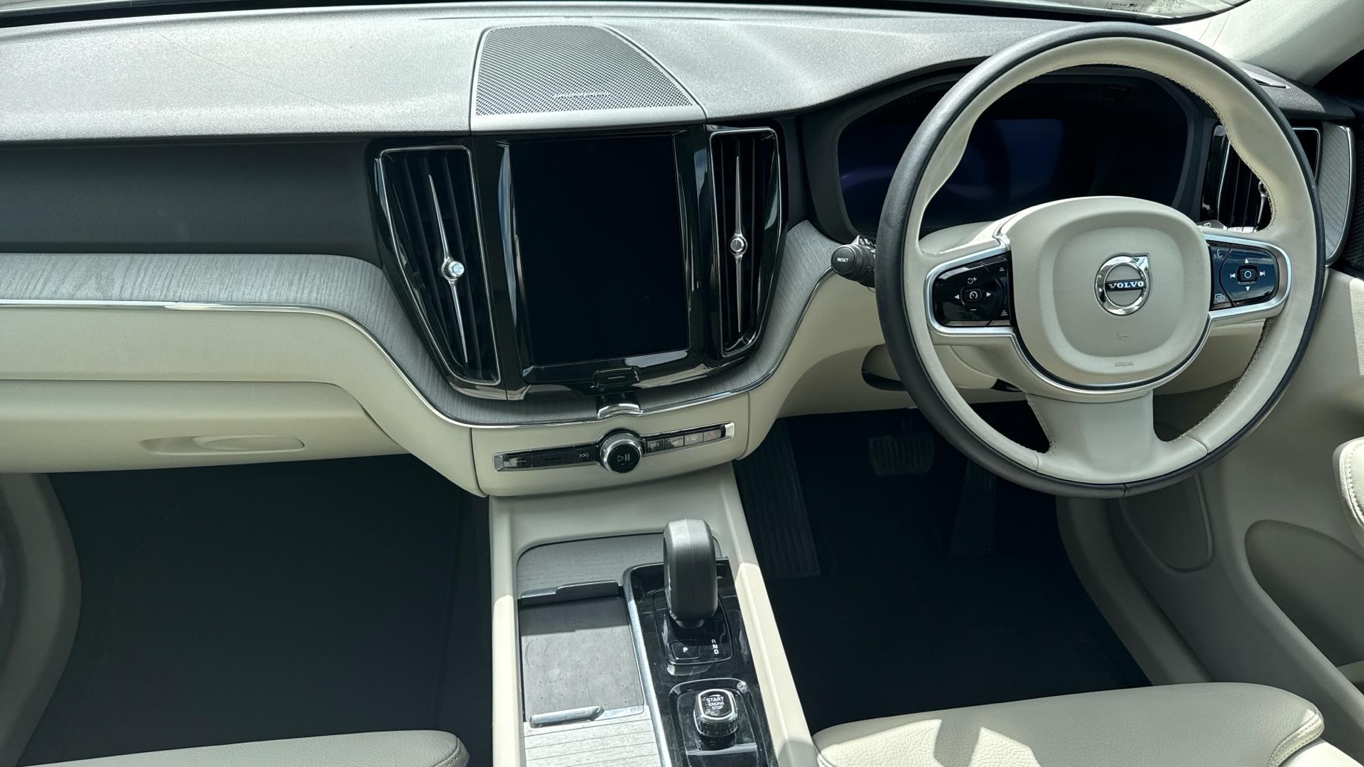 Volvo XC60 Image 5