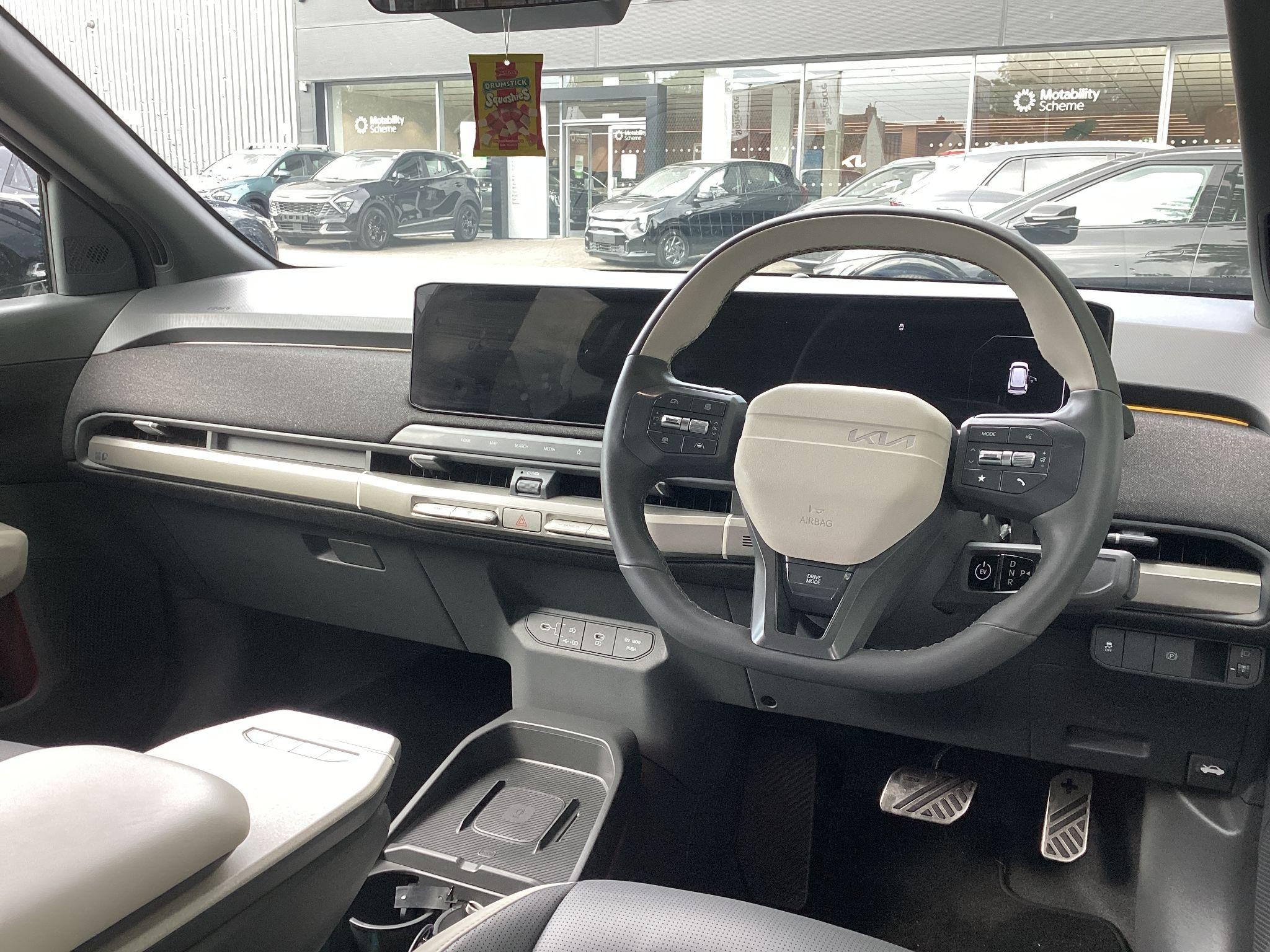 Kia EV3 Image 12