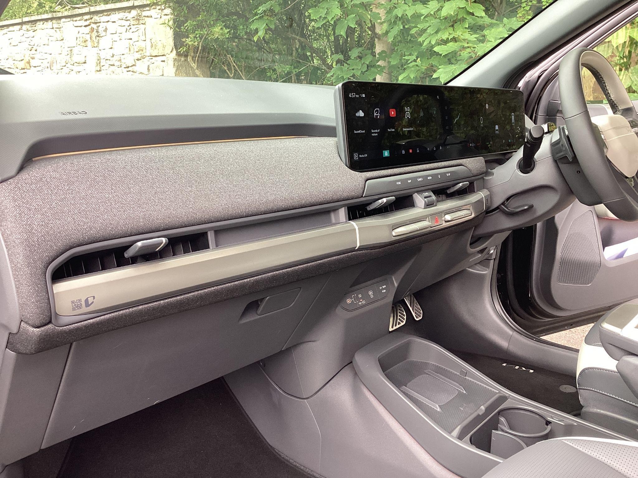 Kia EV3 Image 14
