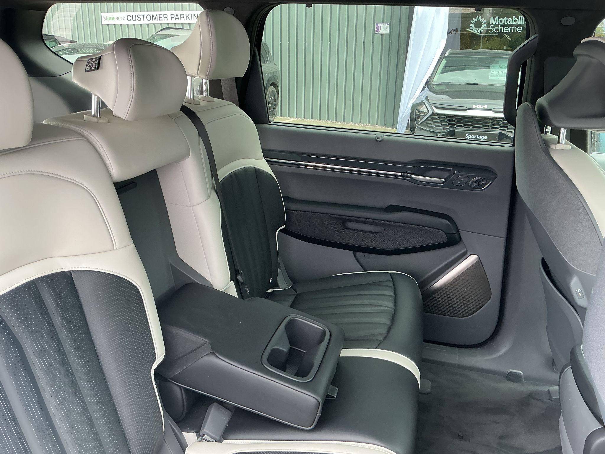 Kia EV9 Image 21