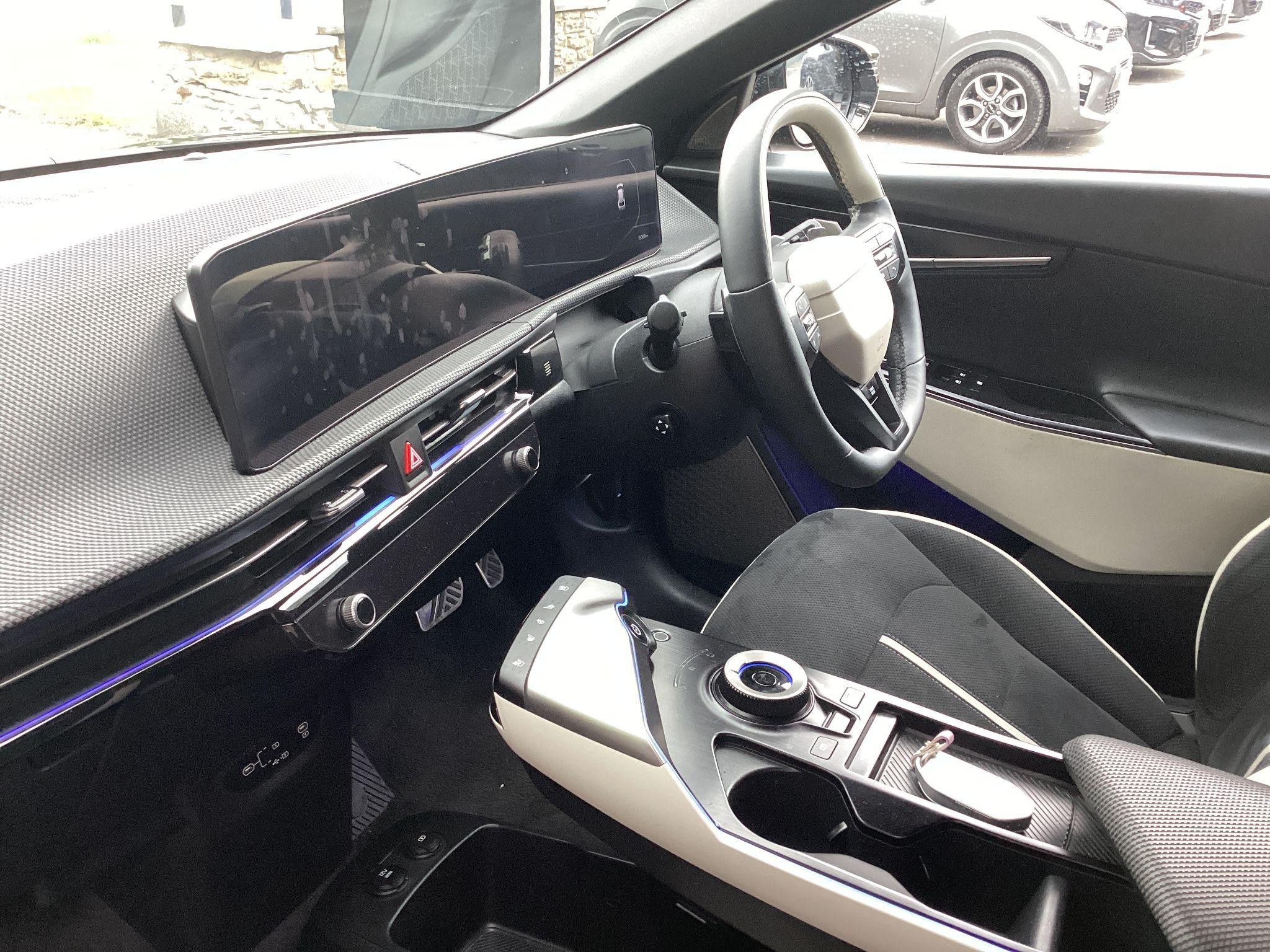 Kia EV6 Image 13