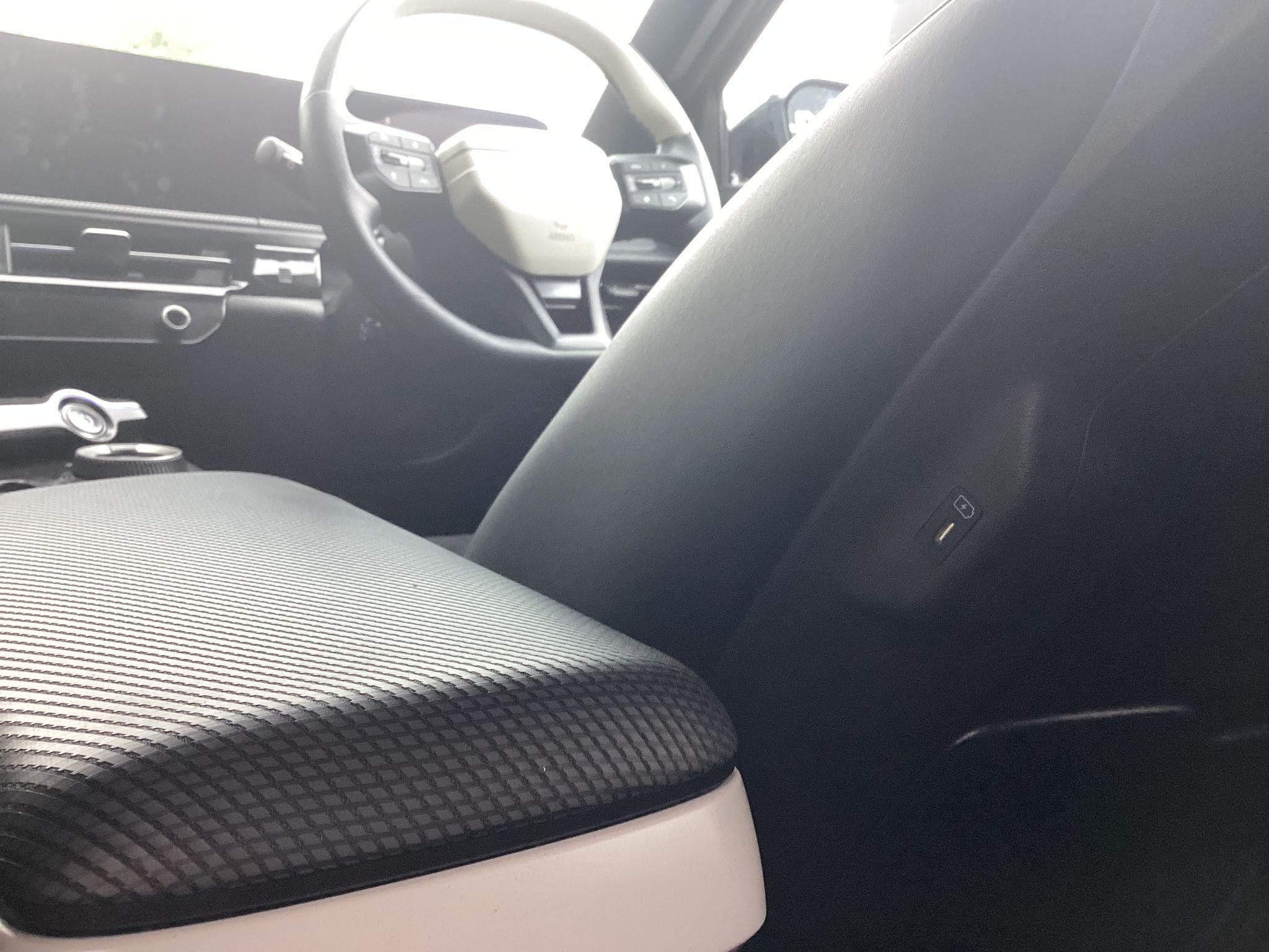 Kia EV6 Image 17
