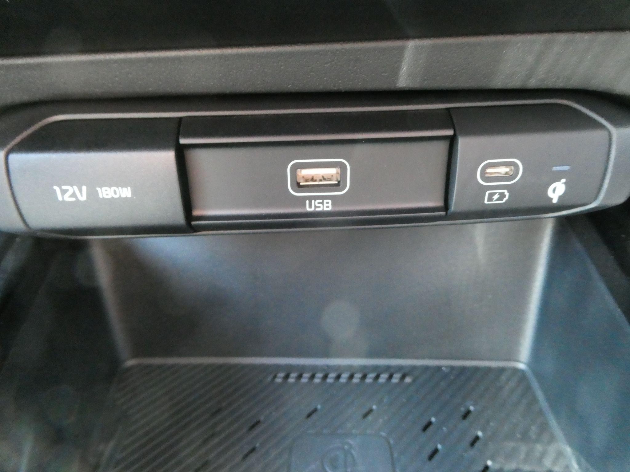 Kia Niro Image 32