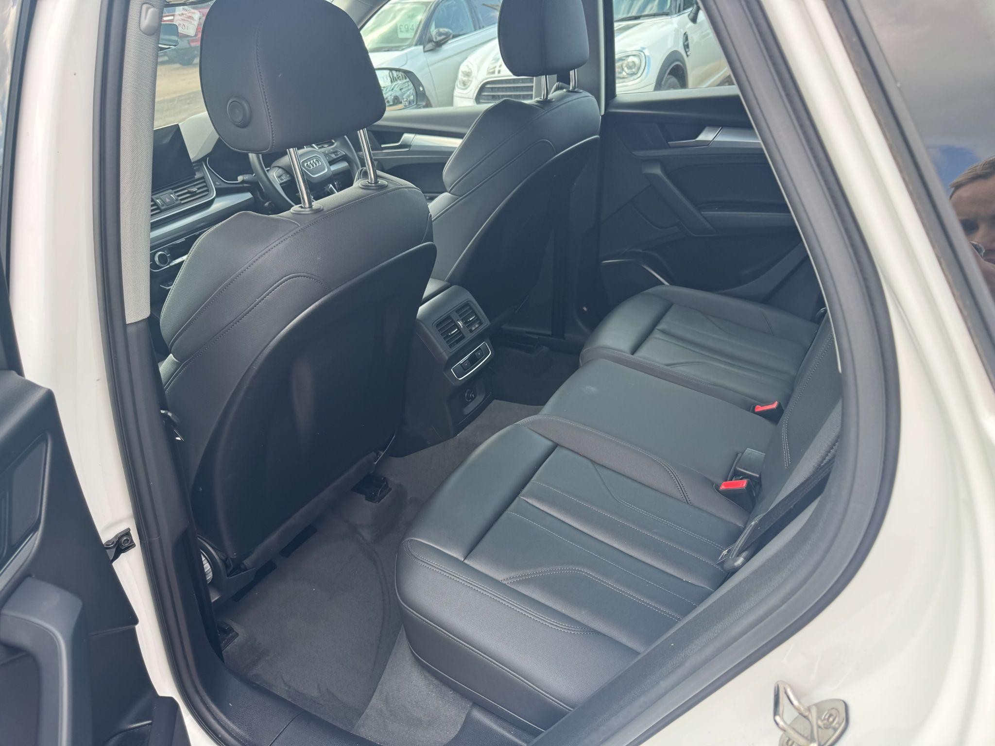 Audi Q5 Image 9