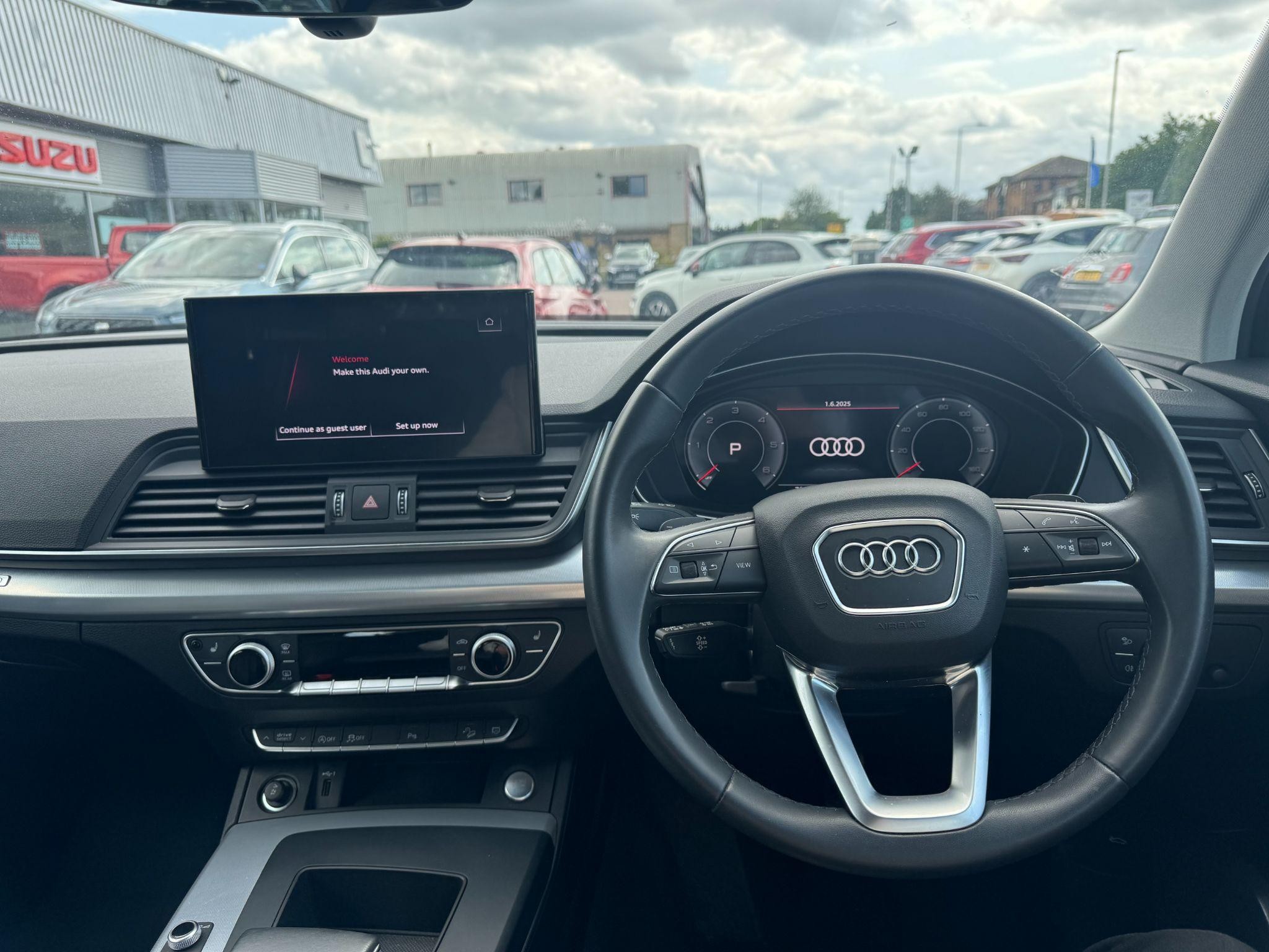 Audi Q5 Image 18