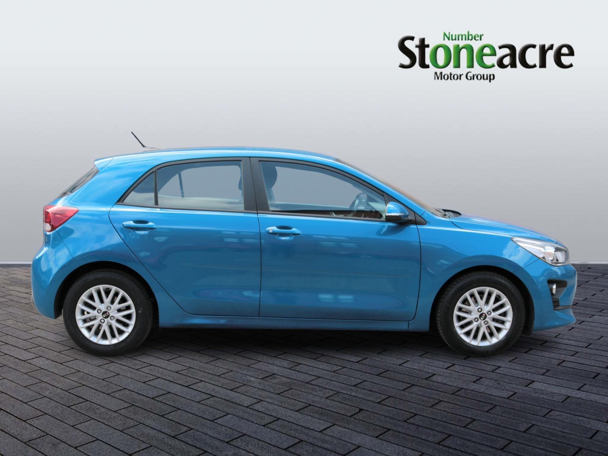 Kia Rio Image 2